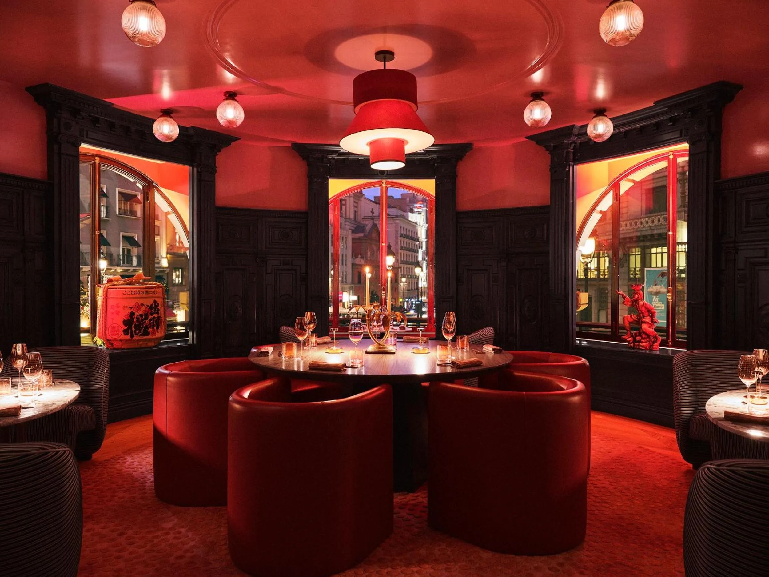 Restaurant/places to eat in Four Seasons Hotel Madrid