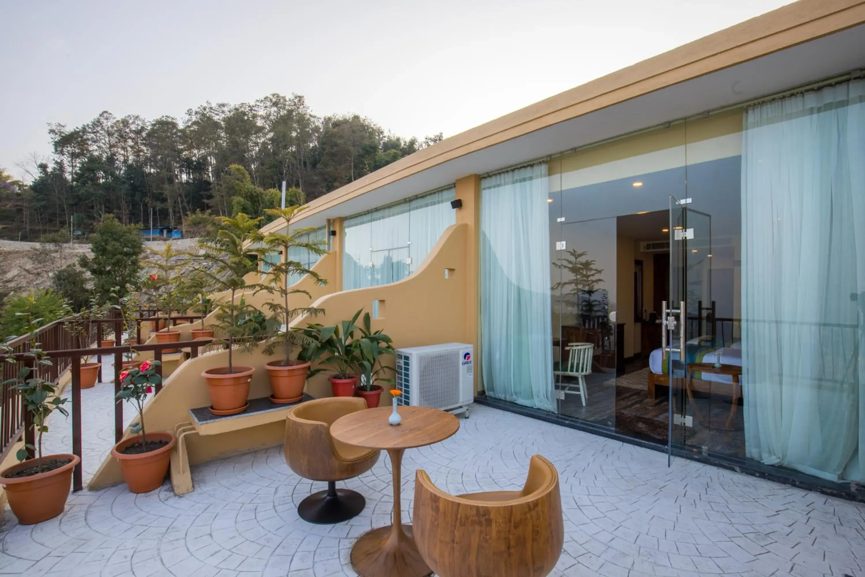 King Room - single occupancy in Aagantuk Resort King Room - single occupancy in Aagantuk Resort