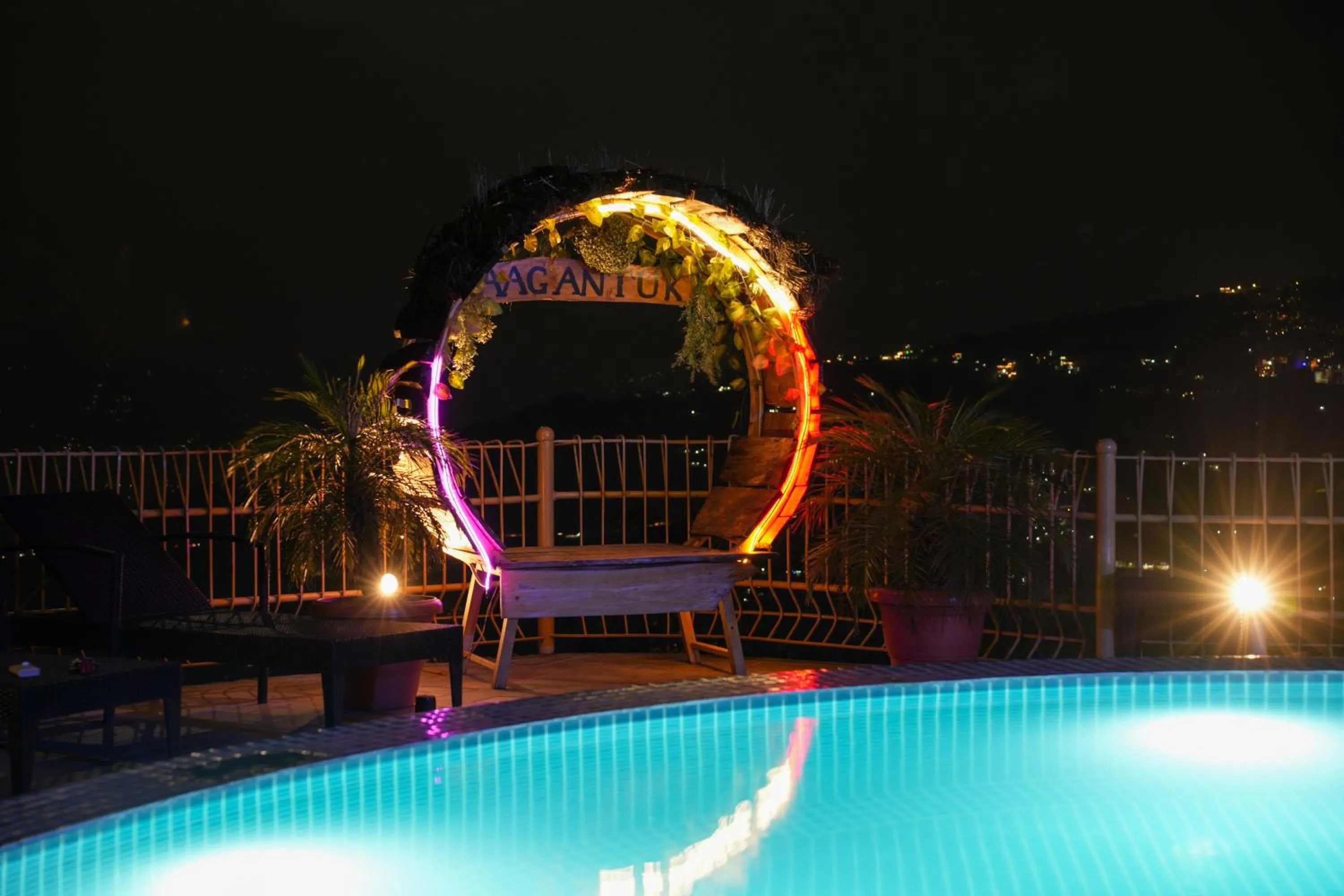 Swimming pool in Aagantuk Resort