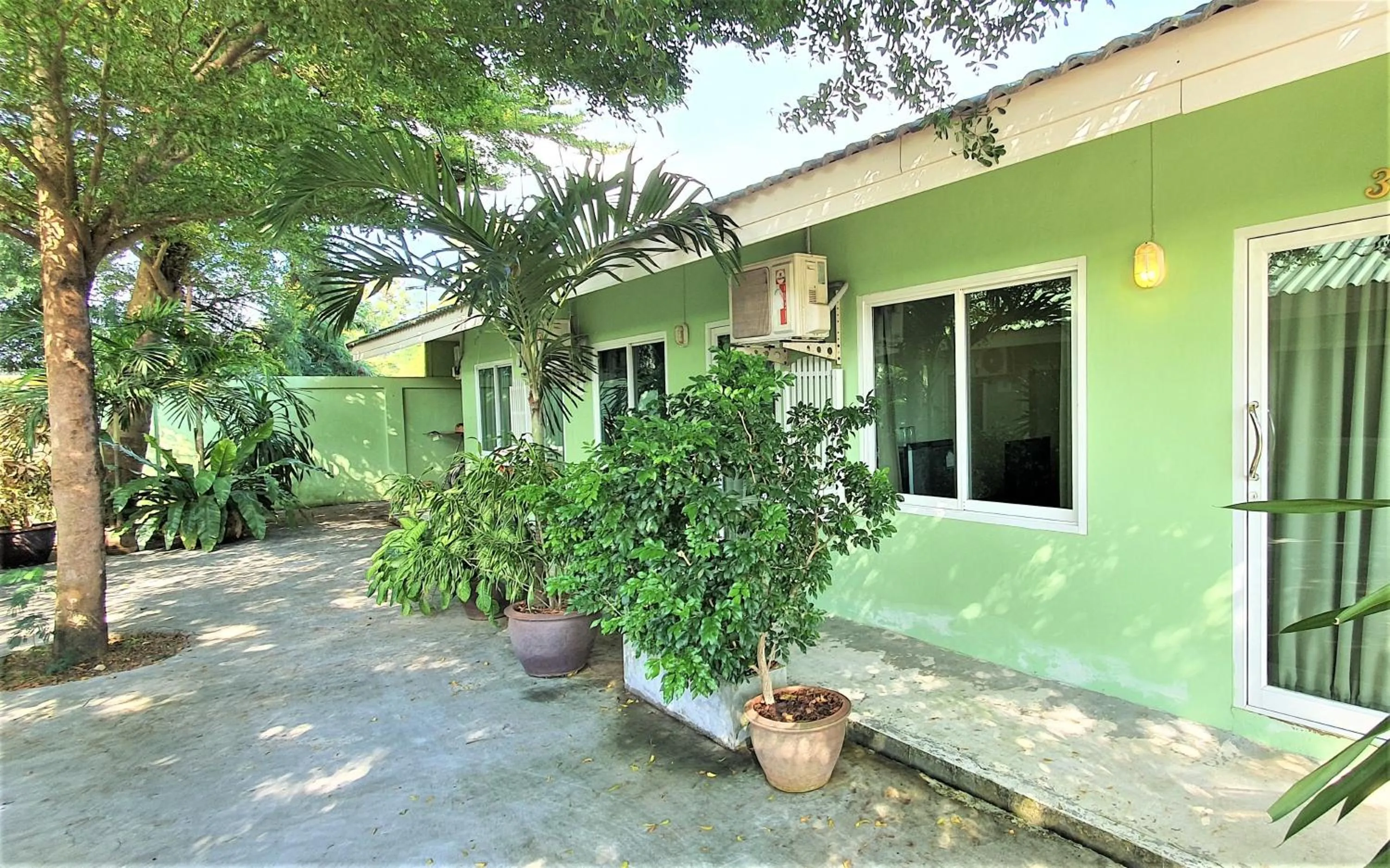 Property building in Chalong Stay Well by Palai Seafood