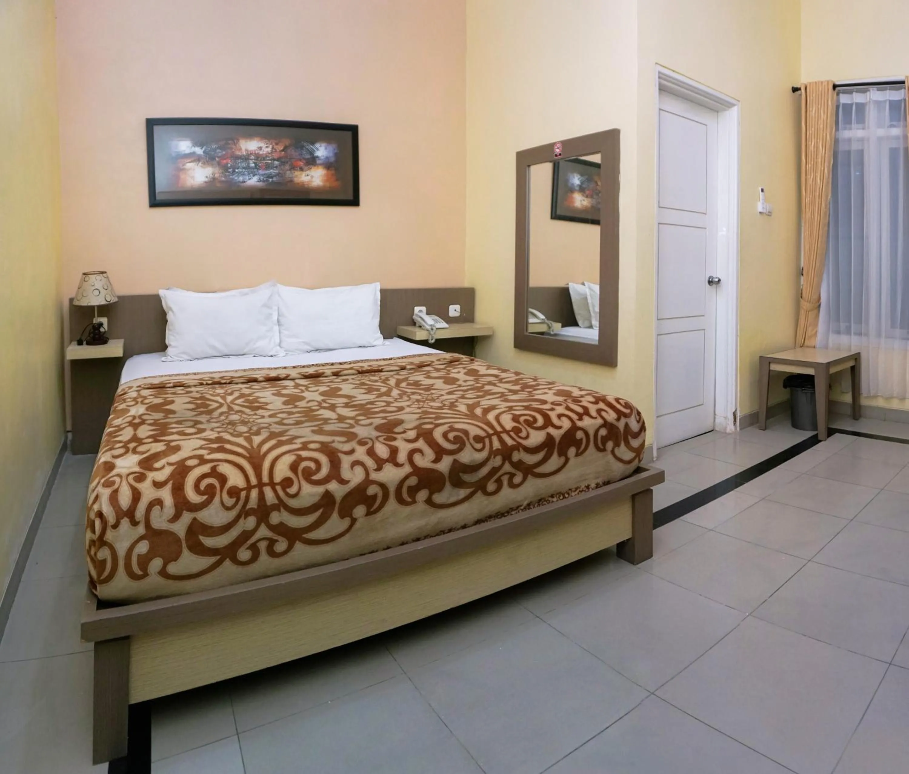 Bedroom in Musdalifah Hotel