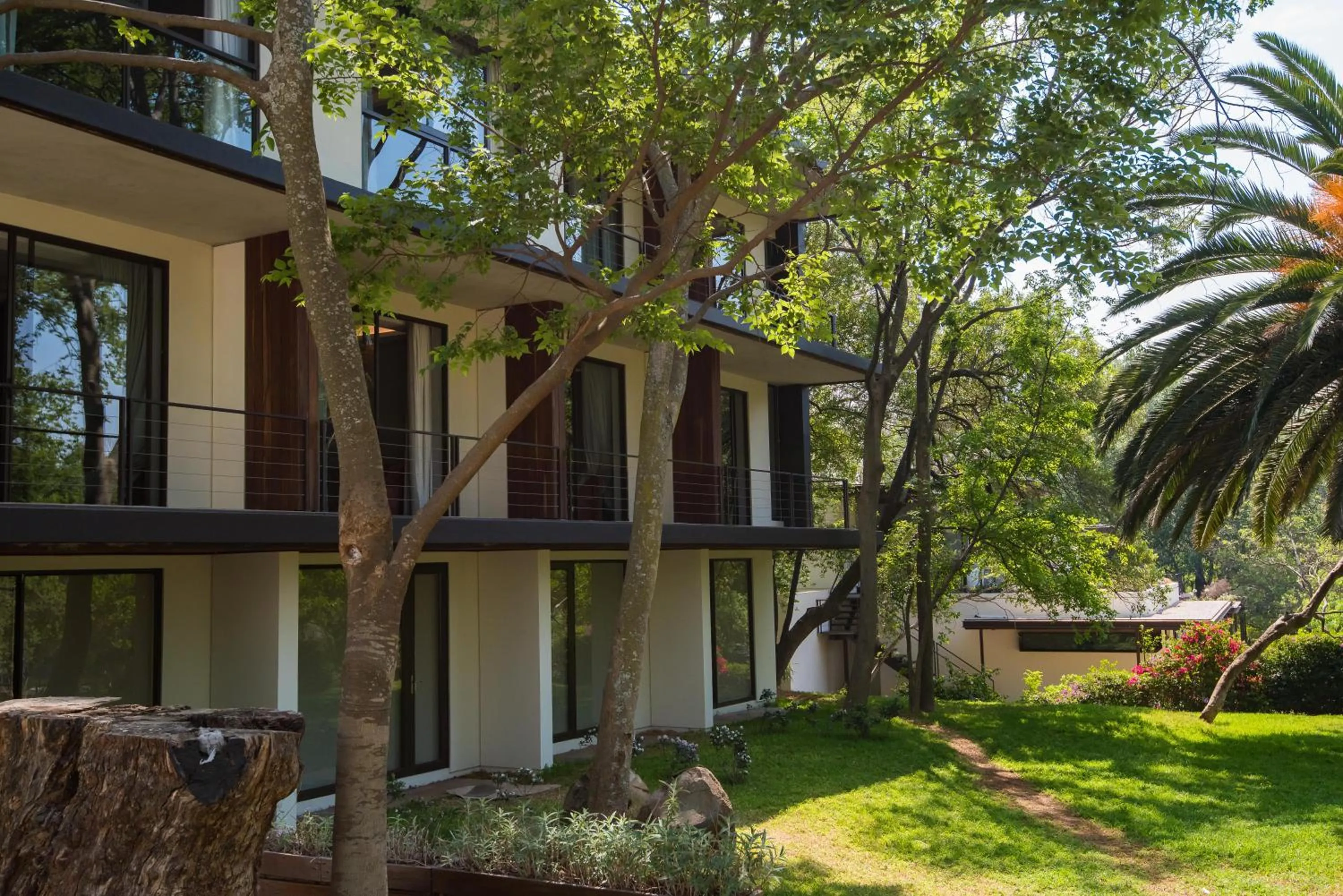 Property building in Vivari Hotel and Spa by Mantis