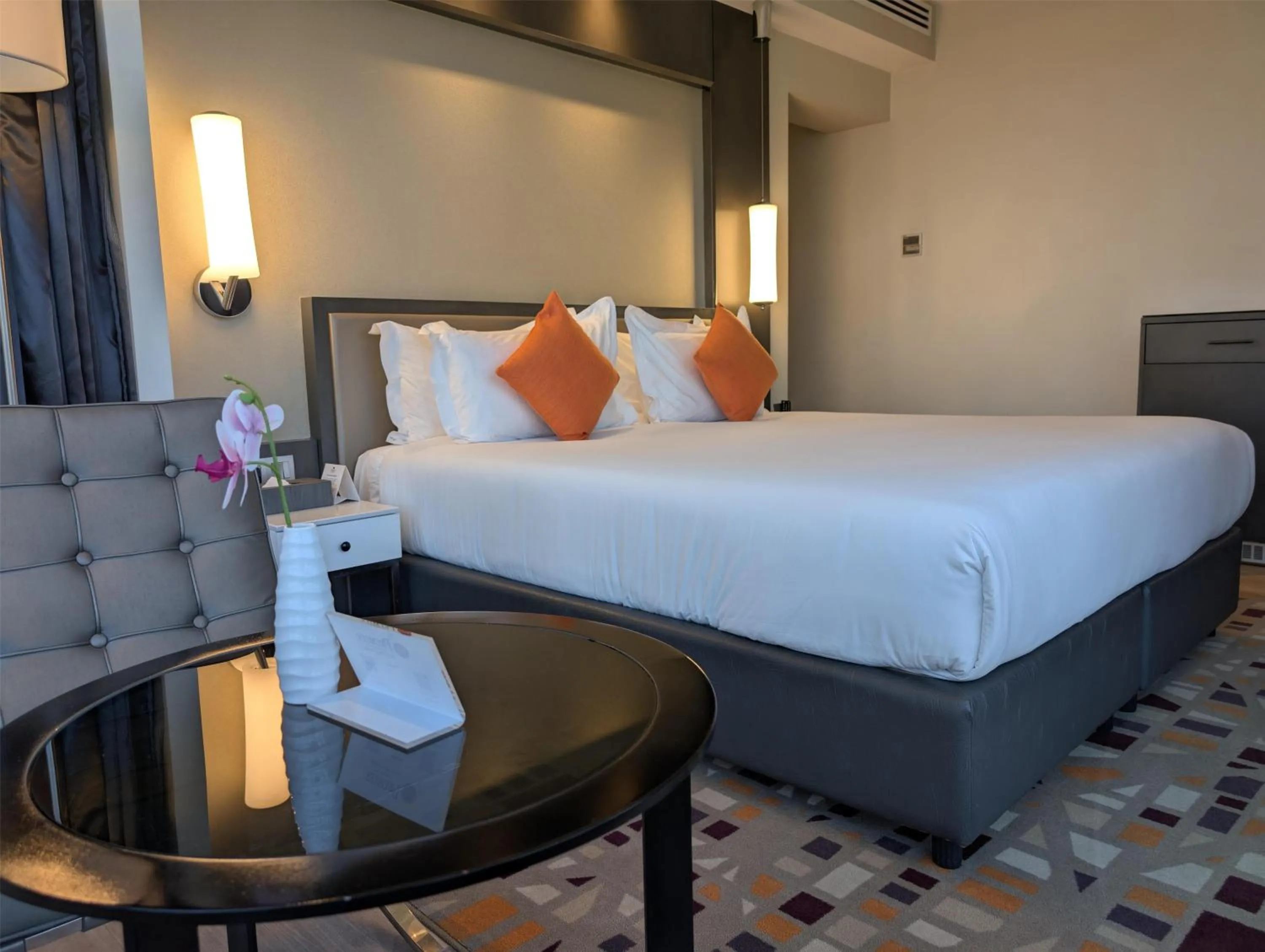 Bedroom, Bed in Best Western Premier Westlands