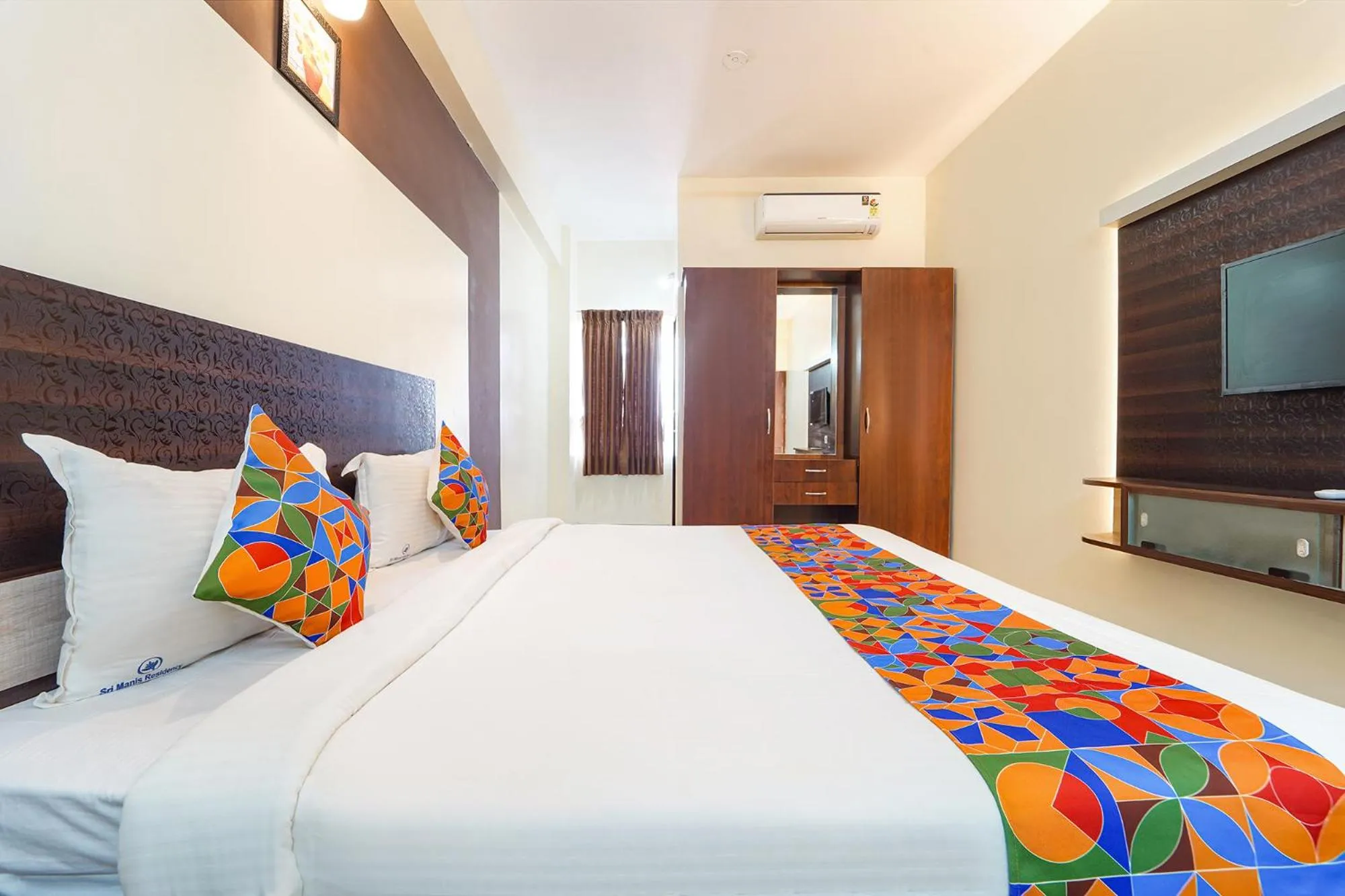 Bed in Itsy Hotels Sri Mani'S Residency, Coimbatore Airport