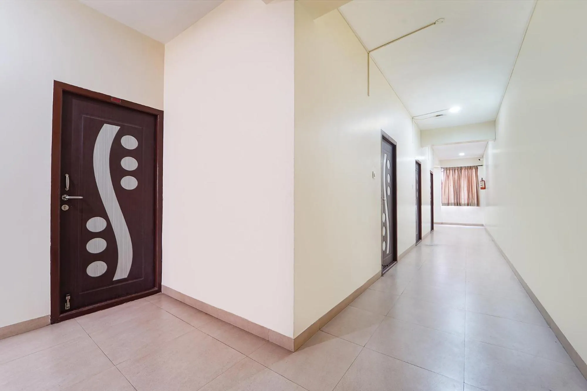 Lobby or reception in Itsy Hotels Sri Mani'S Residency, Coimbatore Airport