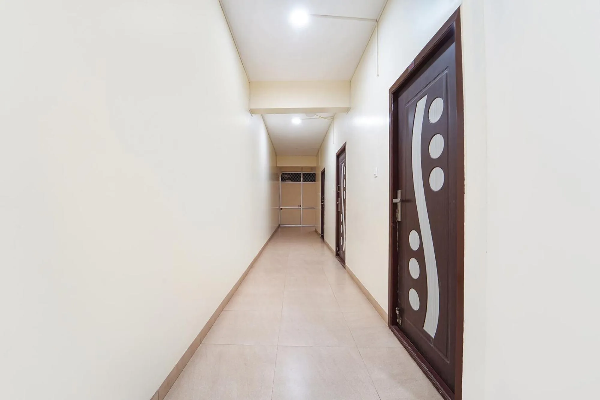 Lobby or reception in Itsy Hotels Sri Mani'S Residency, Coimbatore Airport