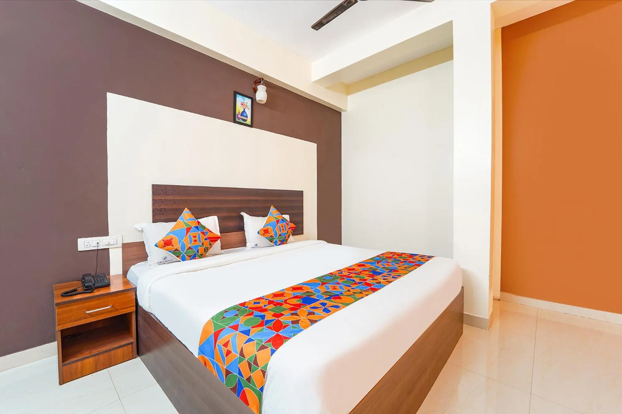 Bed in Itsy Hotels Sri Mani'S Residency, Coimbatore Airport