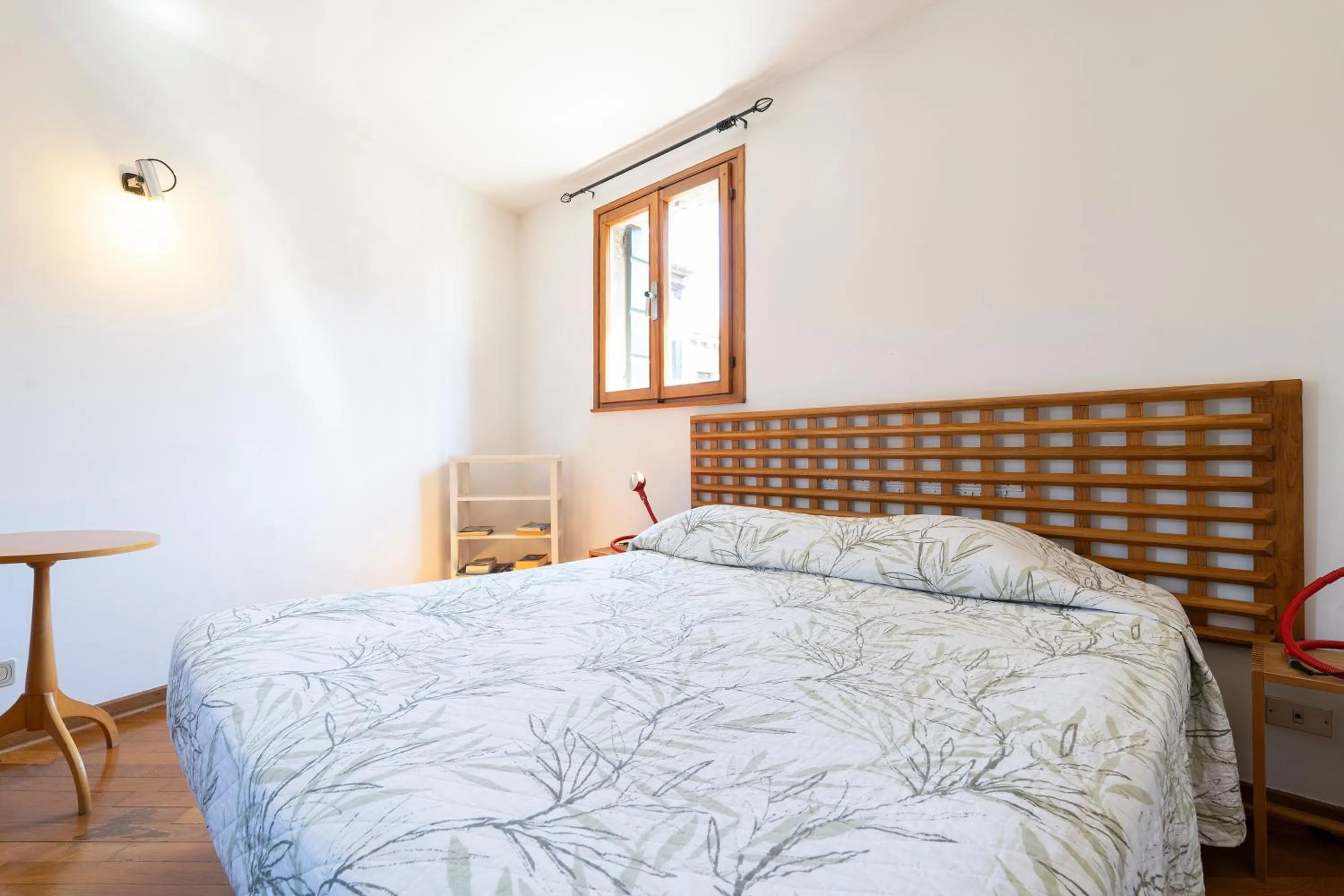 Bed in Anzolo Palace - Rooms & Apartments