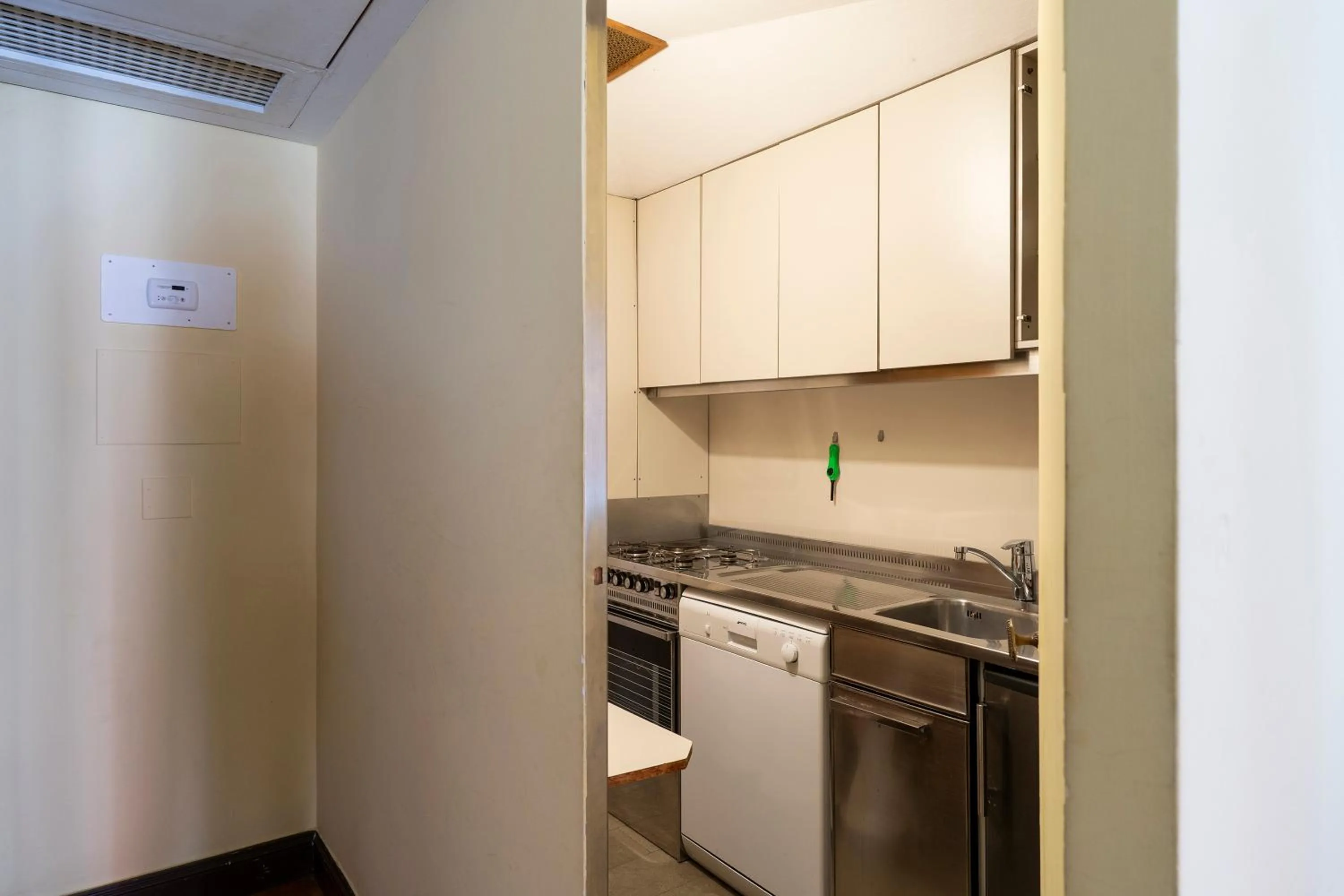 Kitchen or kitchenette in Anzolo Palace - Rooms & Apartments