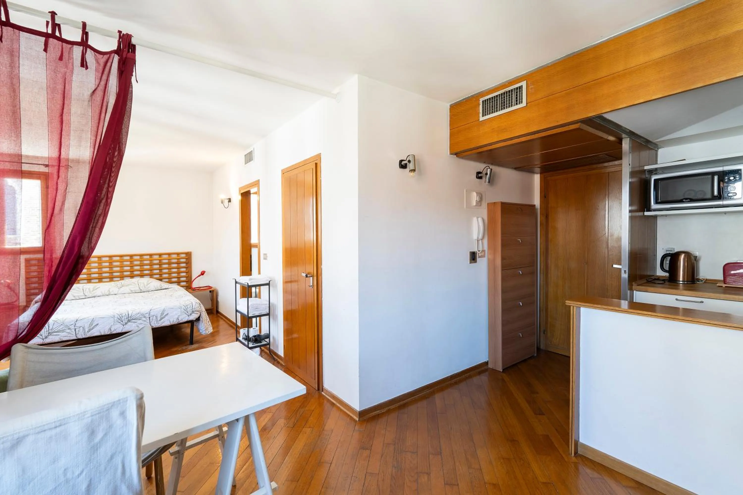 Bed in Anzolo Palace - Rooms & Apartments