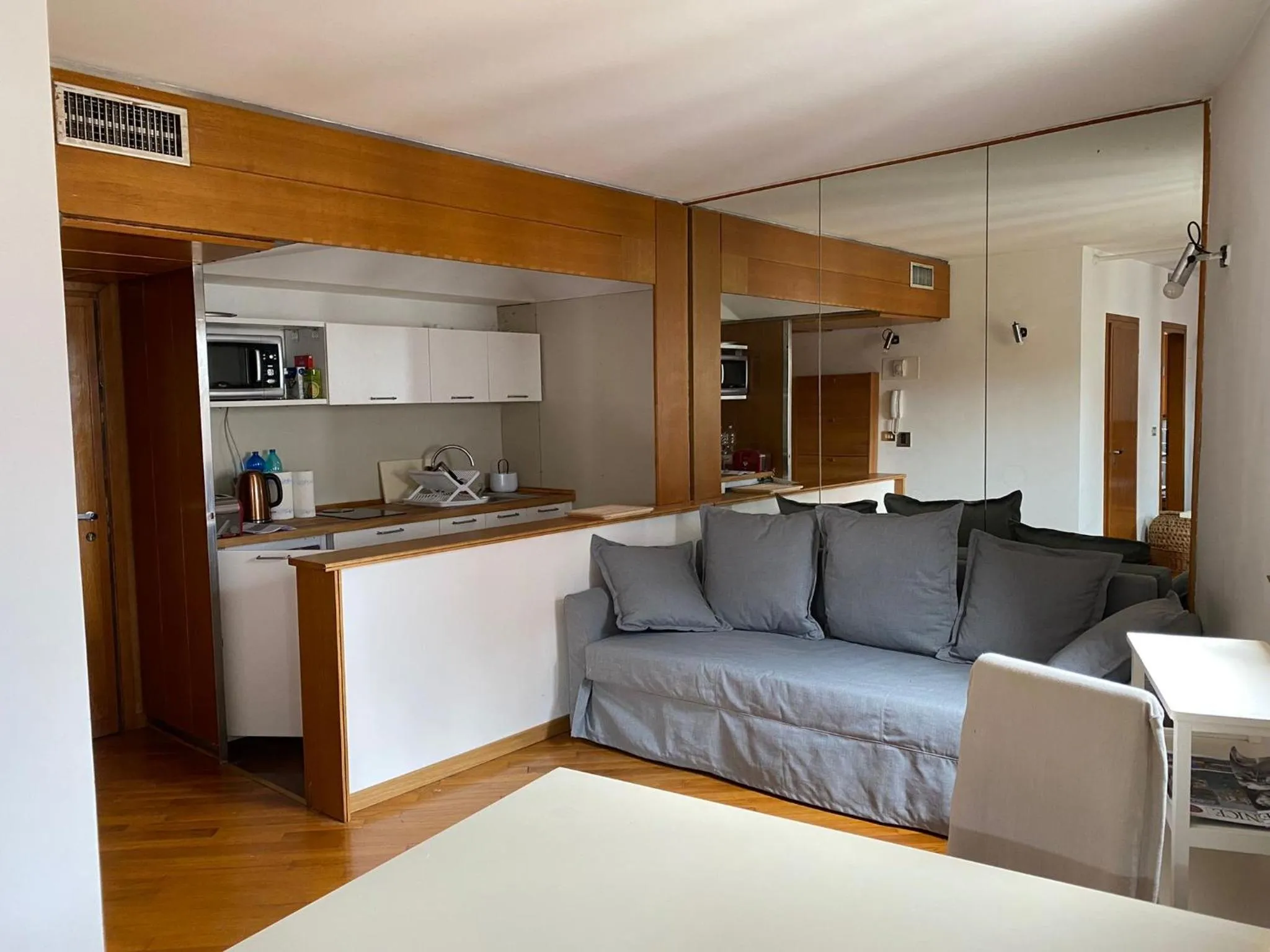 Kitchen or kitchenette in Anzolo Palace - Rooms & Apartments