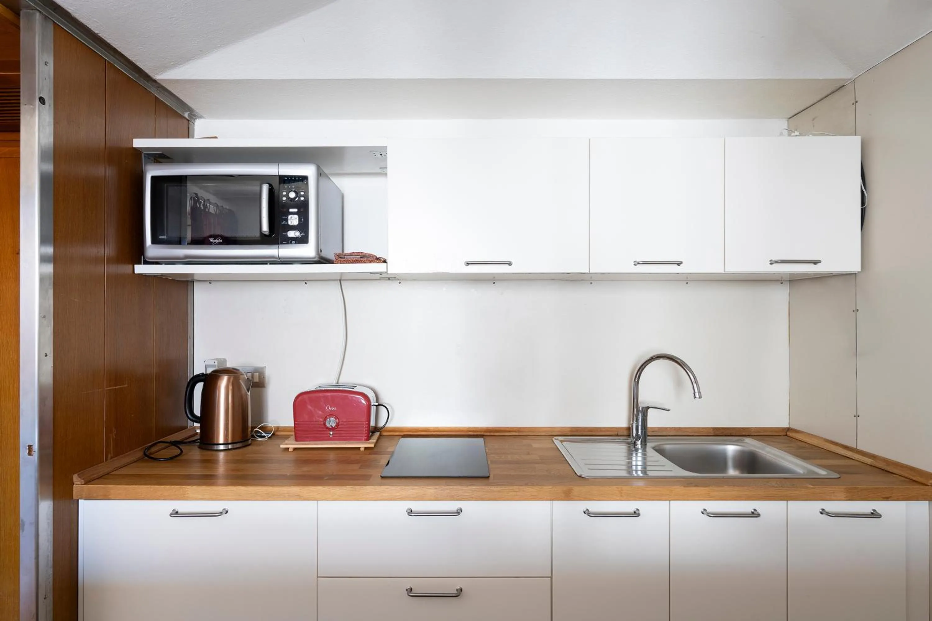 Kitchen or kitchenette in Anzolo Palace - Rooms & Apartments