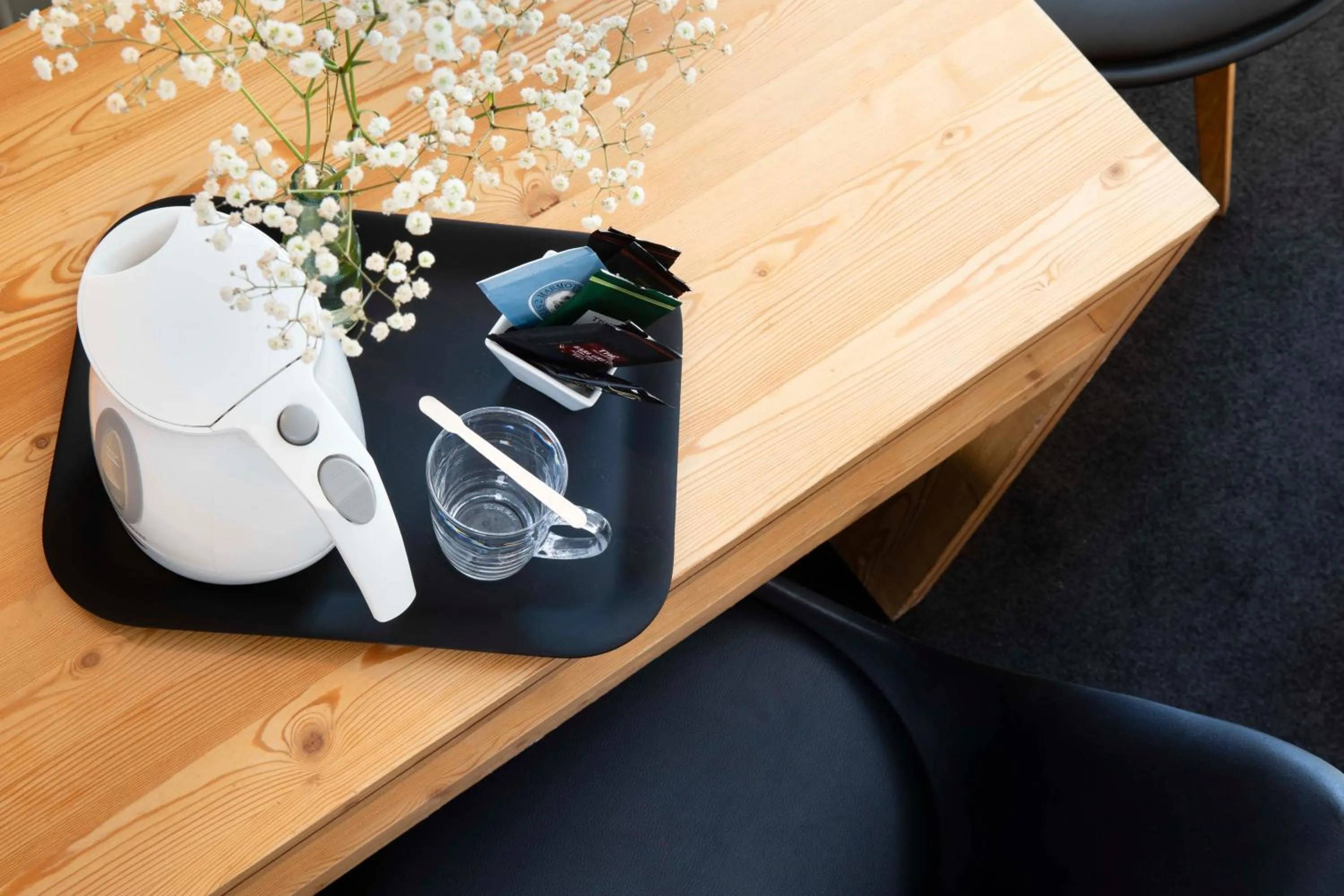 Coffee/tea facilities in Mon Hotel à Gap