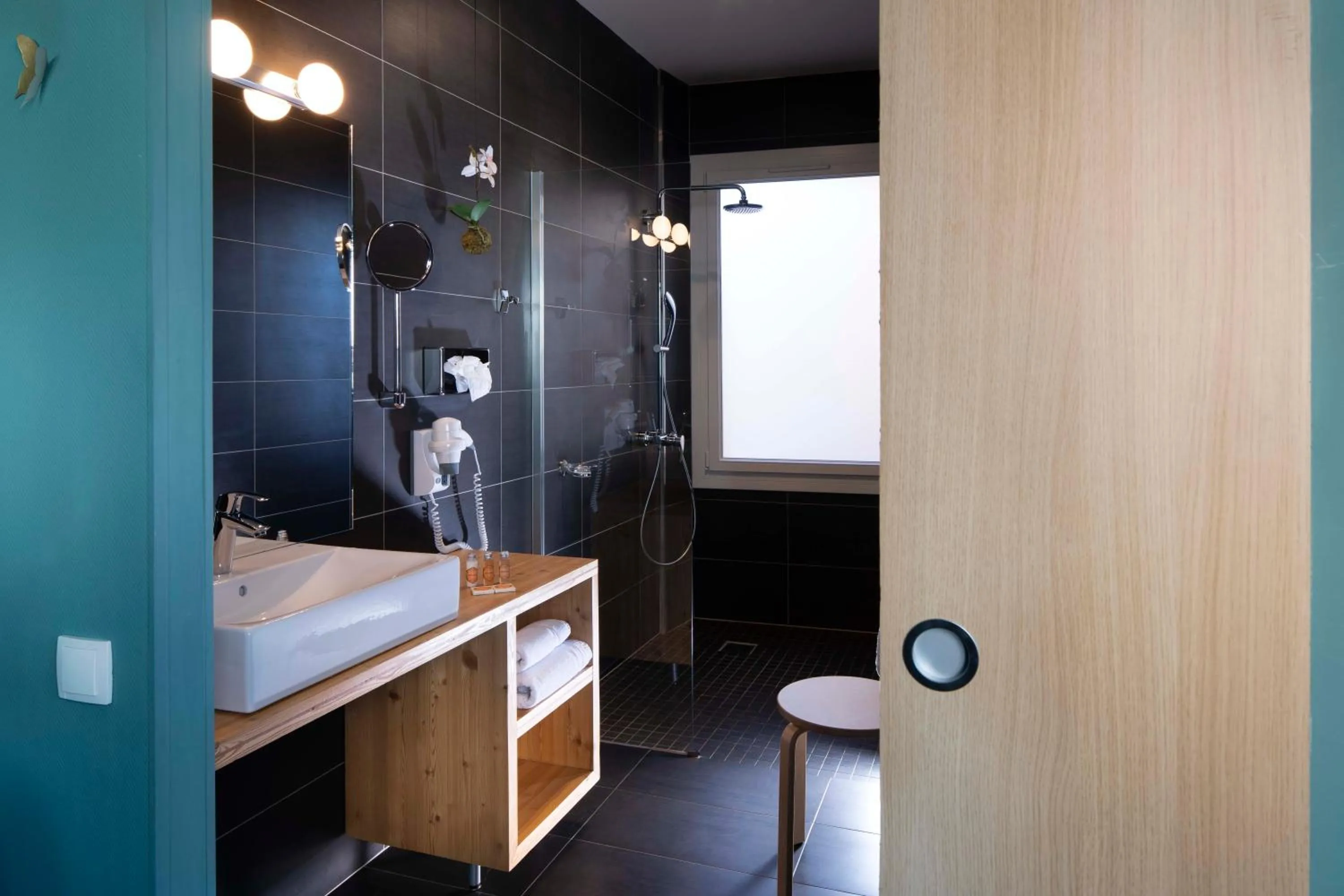 Shower in Mon Hotel à Gap