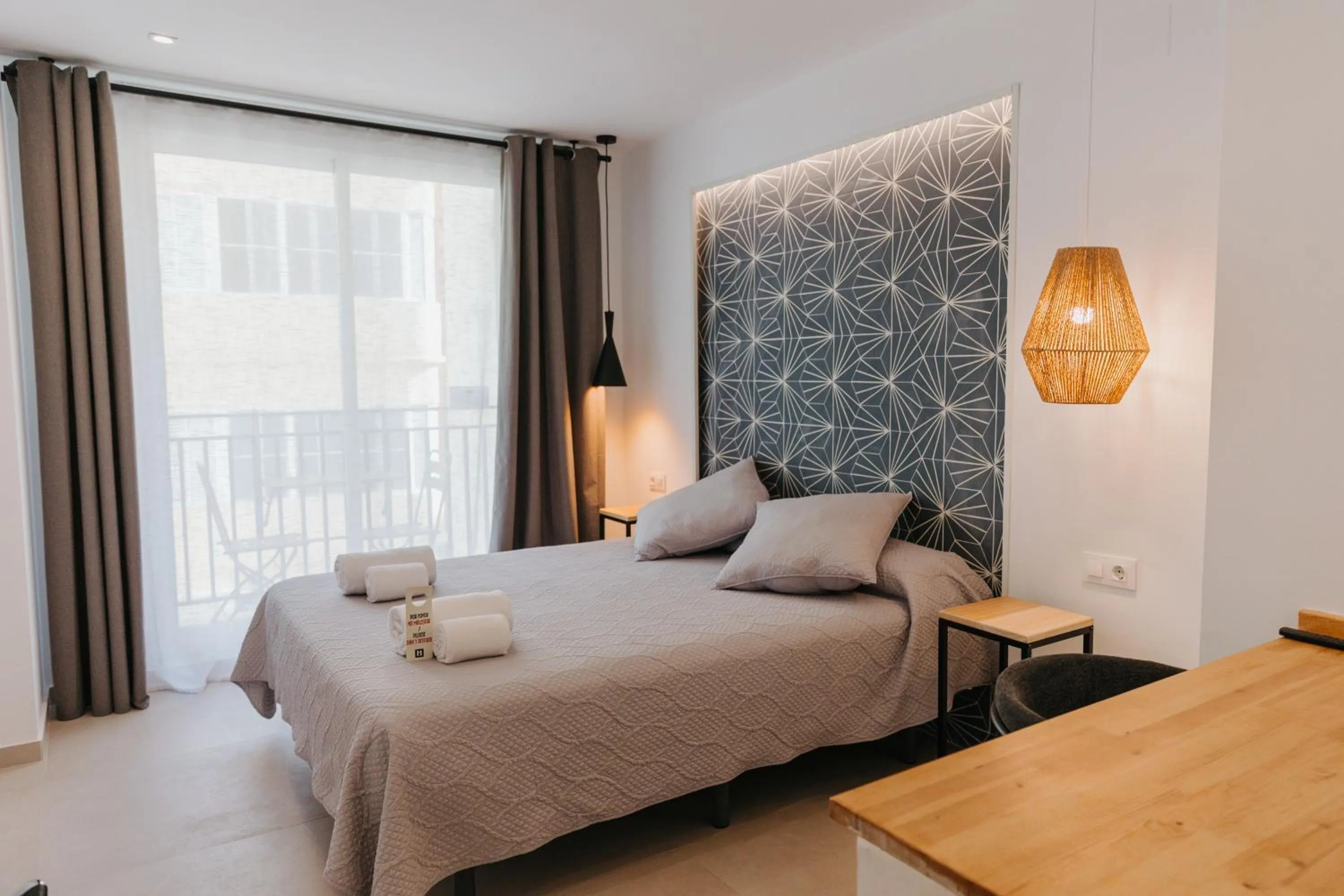 Bed in Hulot B&B Valencia