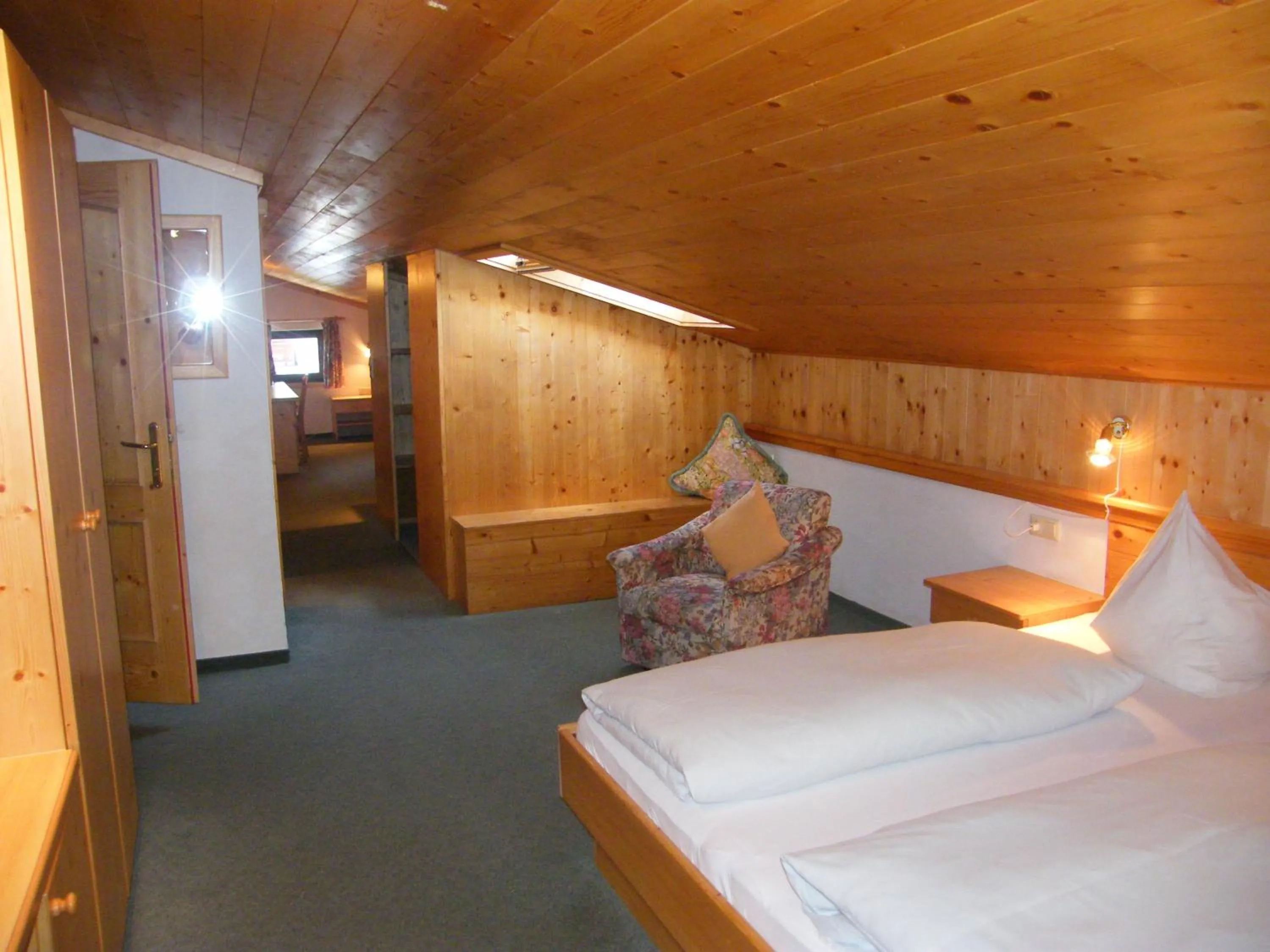 Bed in Katharina's Sleepover - Budget Holiday Home