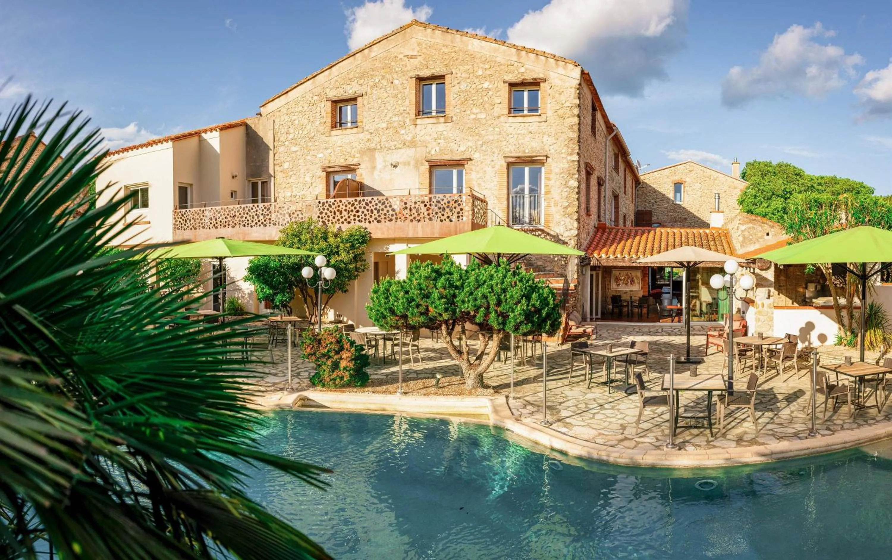 Property building in Auberge Du Roua