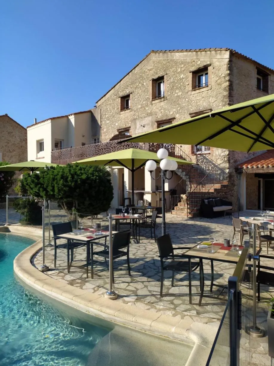 Property building in Auberge Du Roua