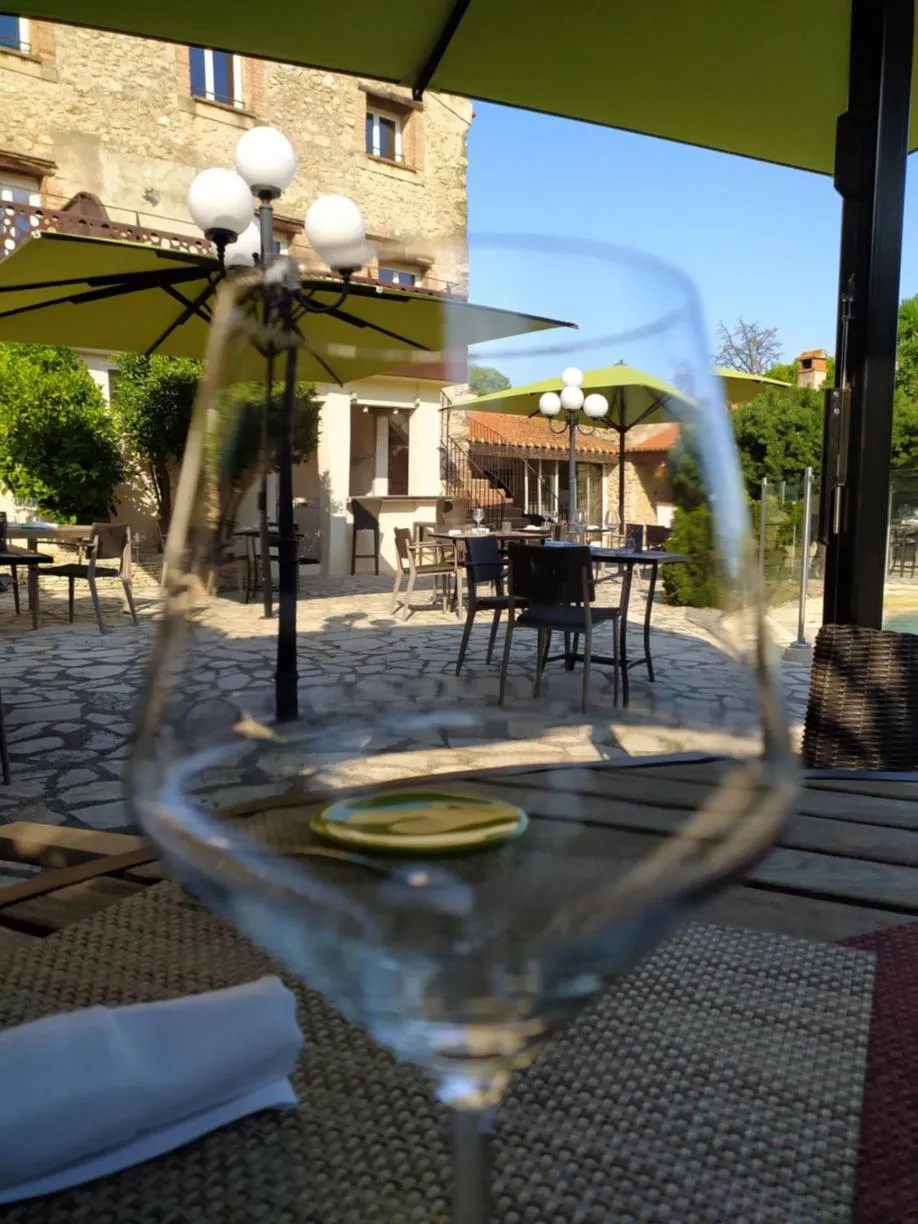 Property building in Auberge Du Roua