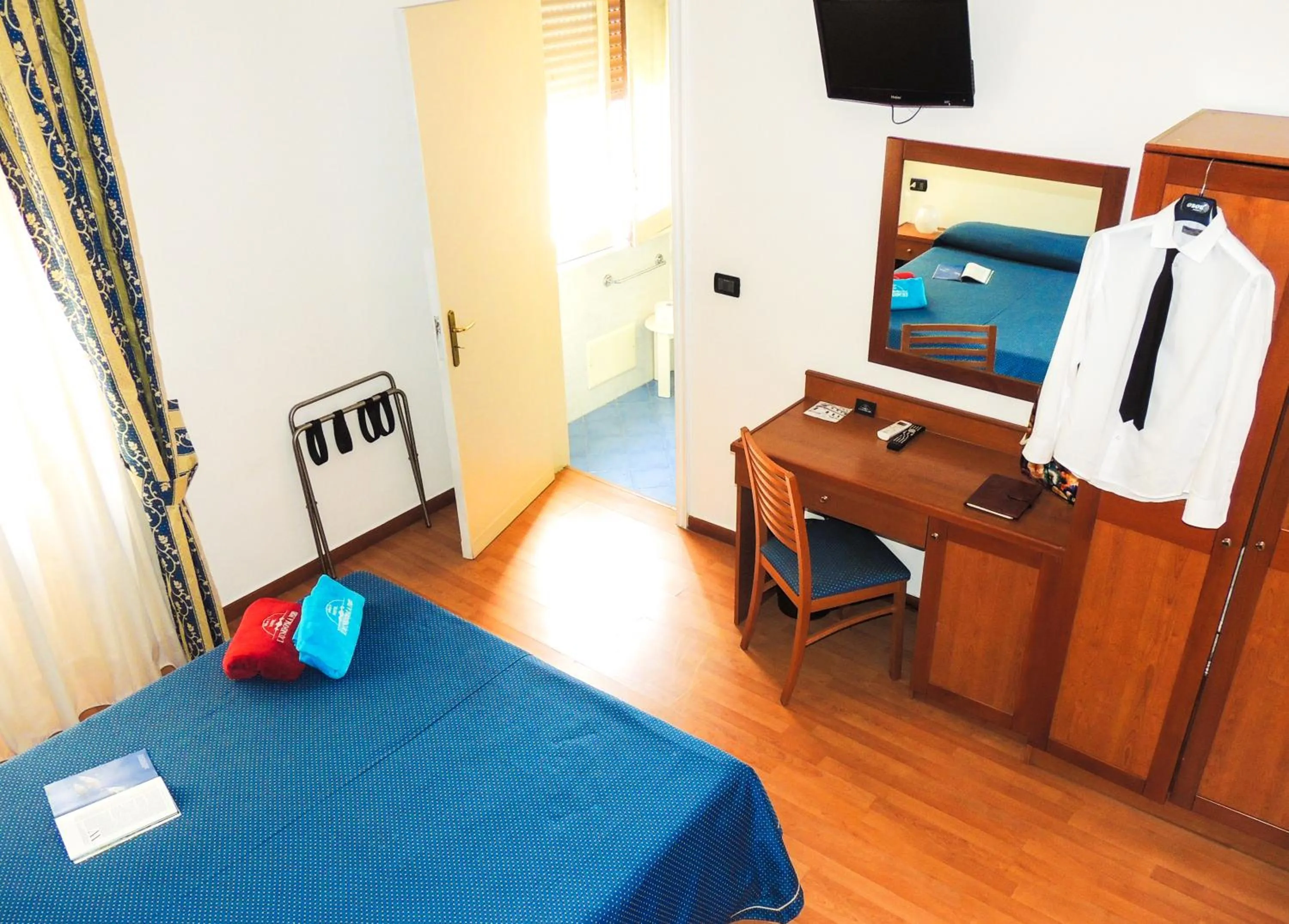 Bed in Hotel Lungomare