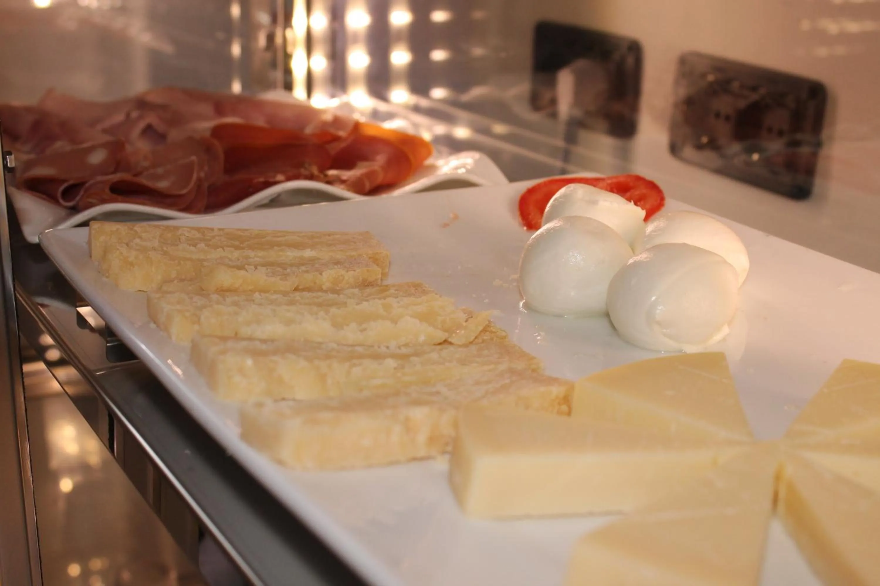 Food and drinks in Hotel Lungomare