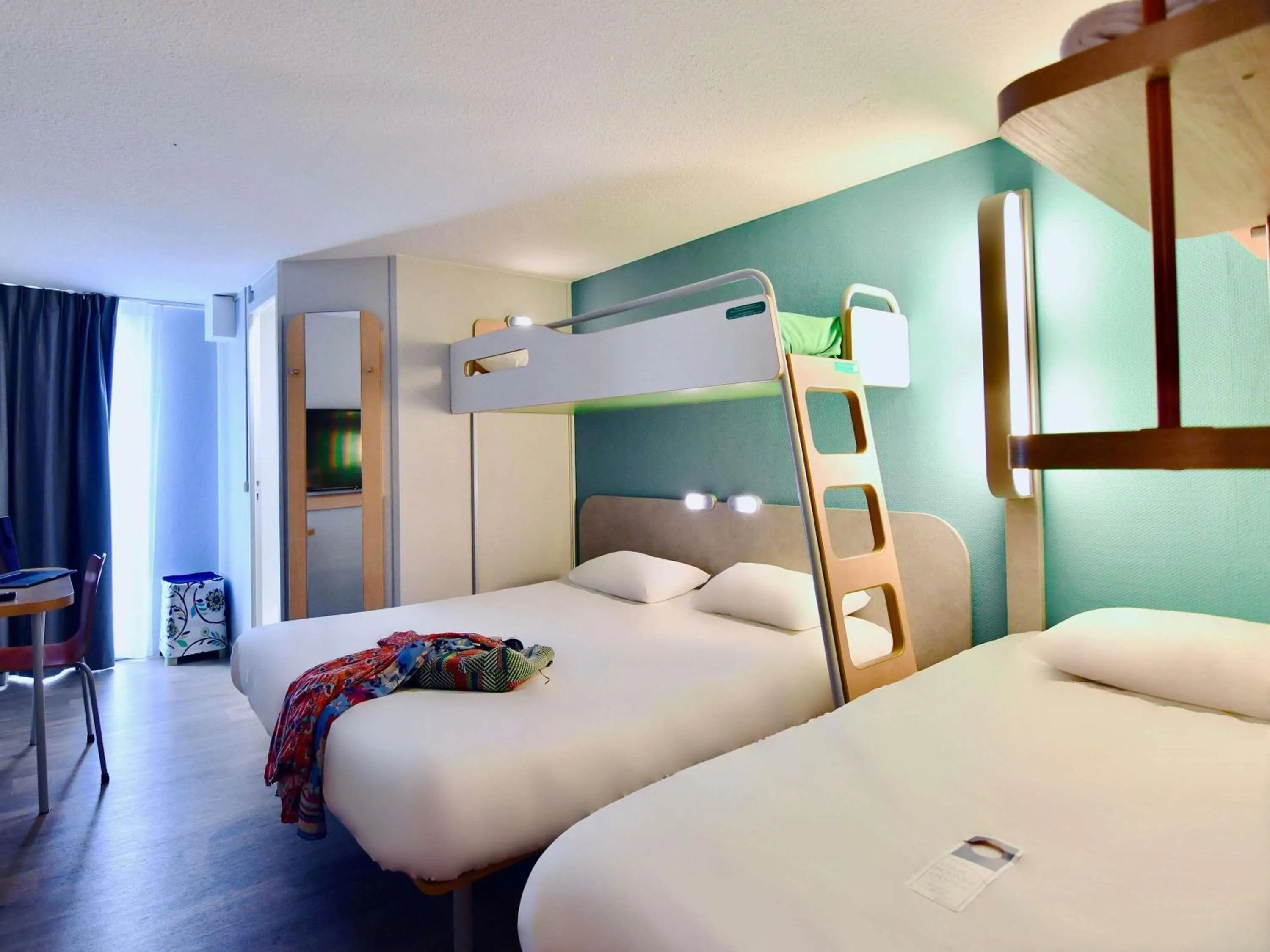 Family Room in ibis budget Vannes