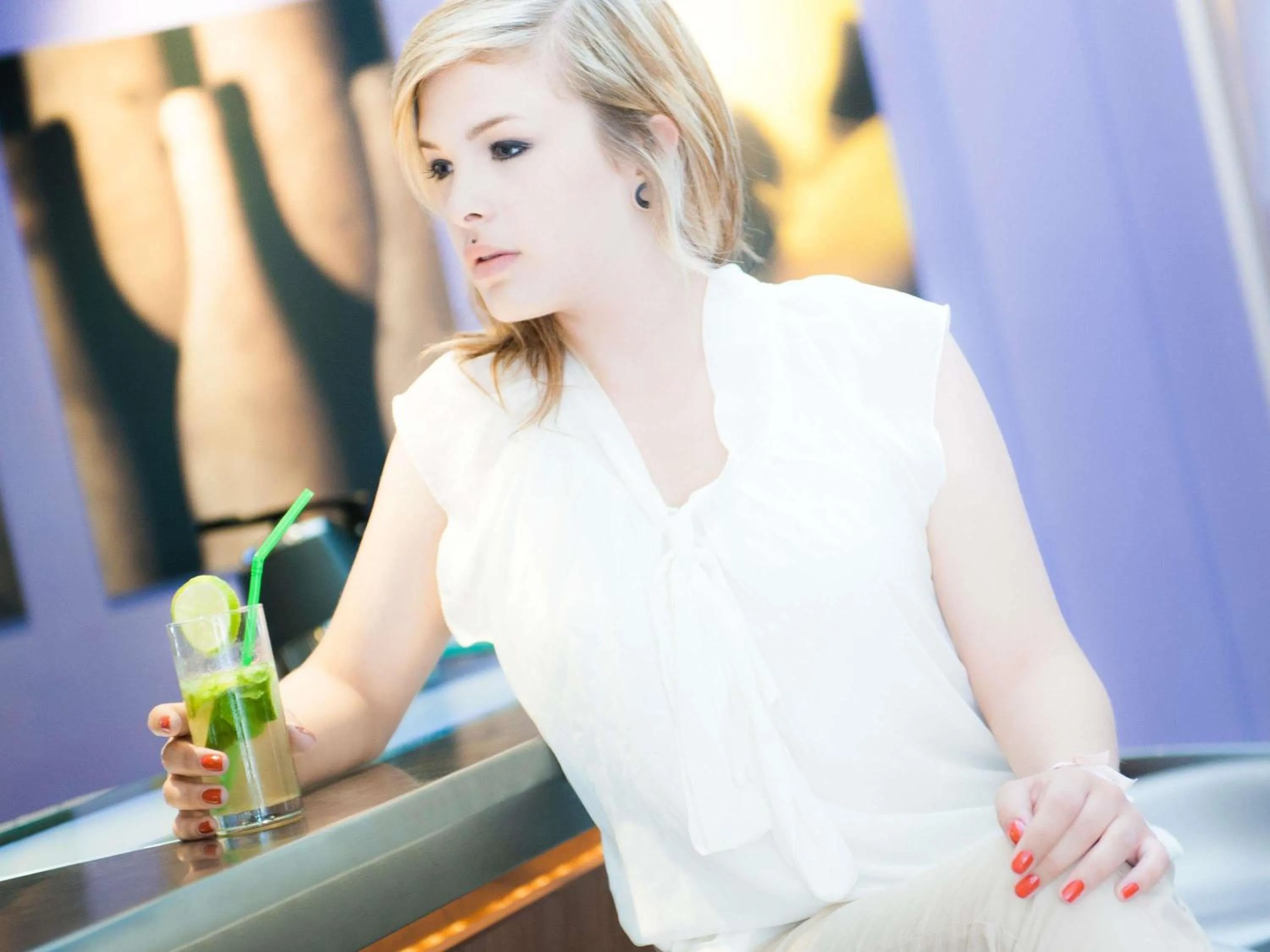 Lounge or bar in Novotel Blois Centre Val De Loire