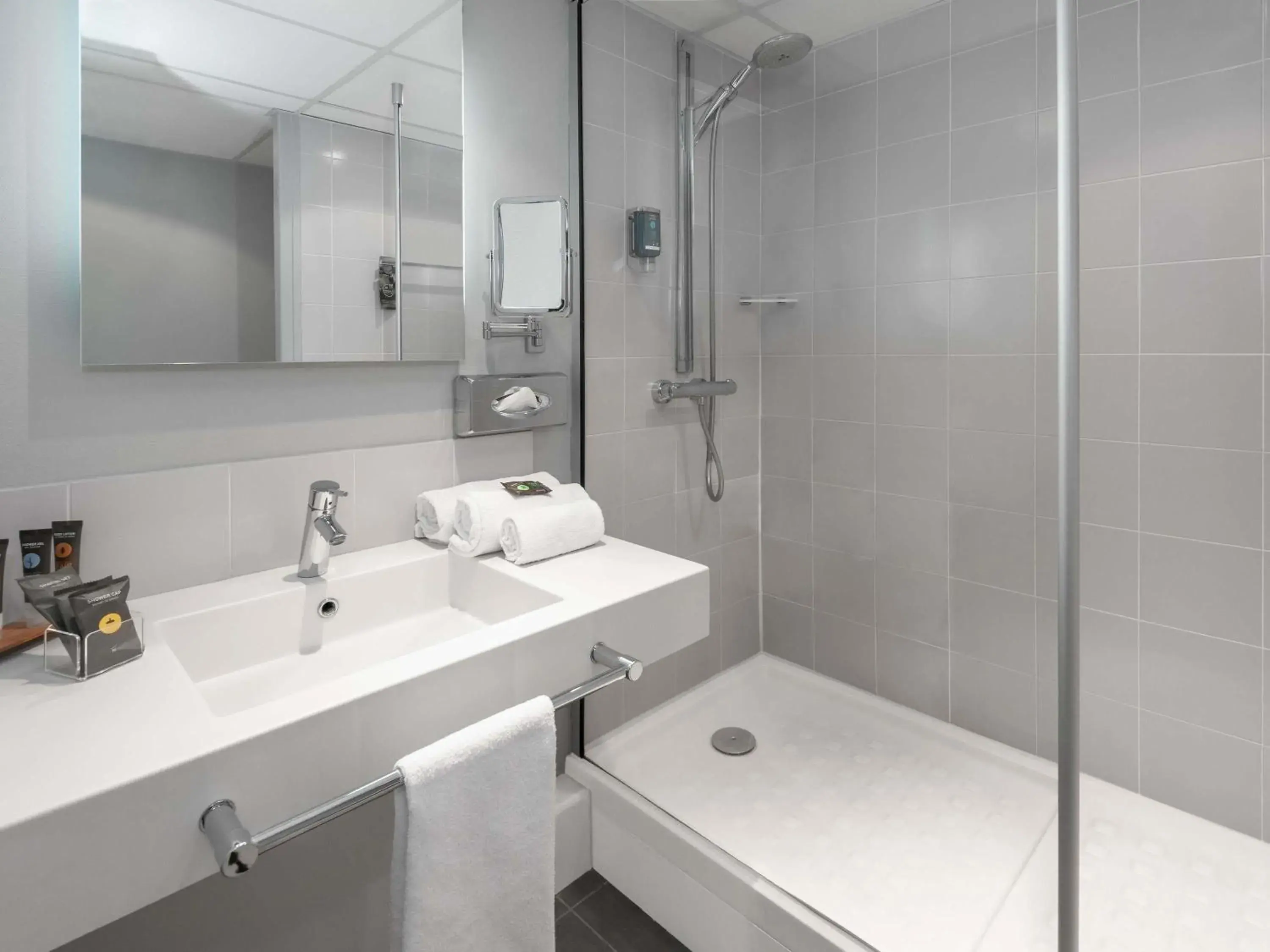 Classic Double Room in Novotel Blois Centre Val De Loire Classic Double Room in Novotel Blois Centre Val De Loire