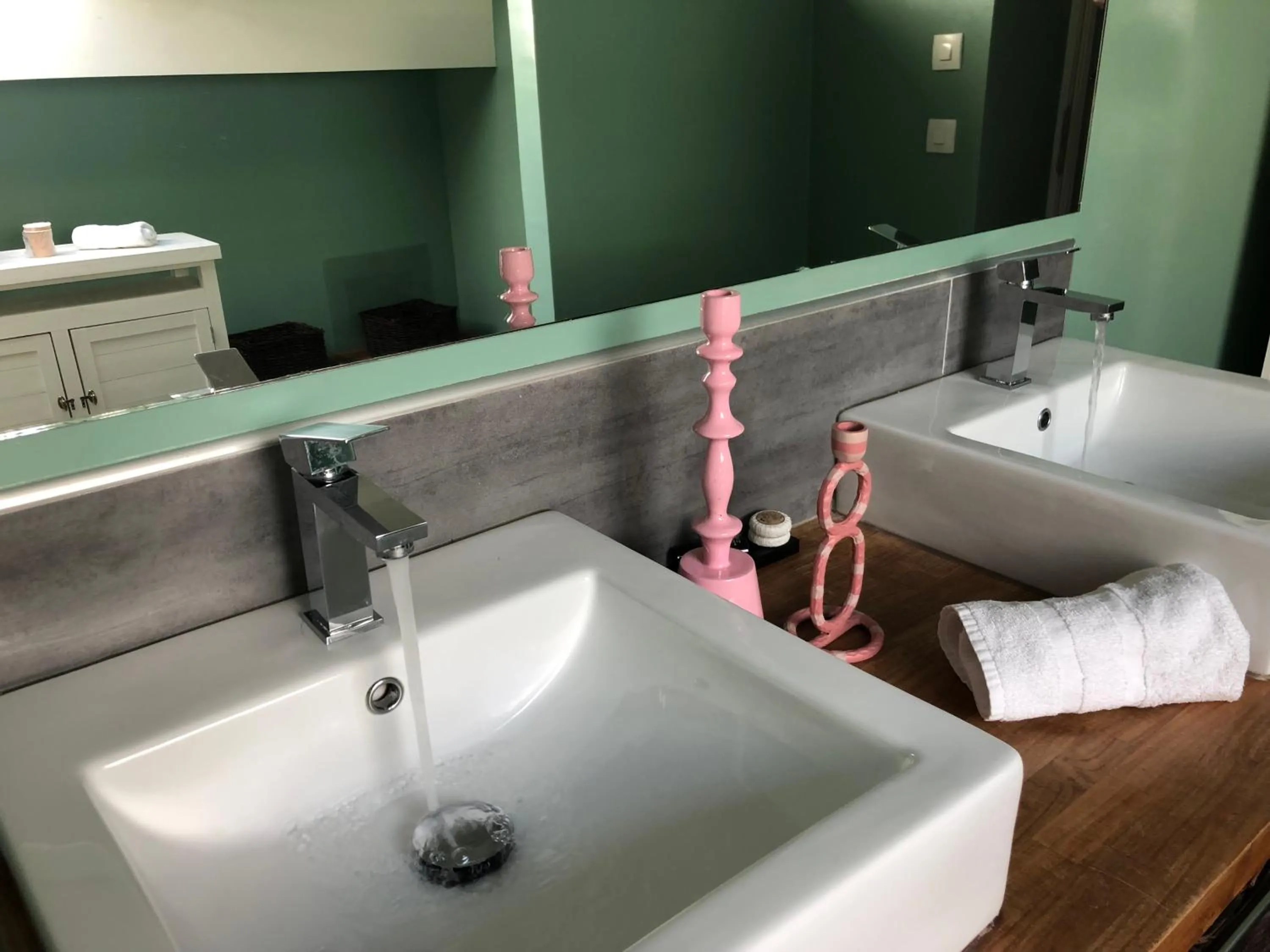 Bathroom in Hotel Les Embruns