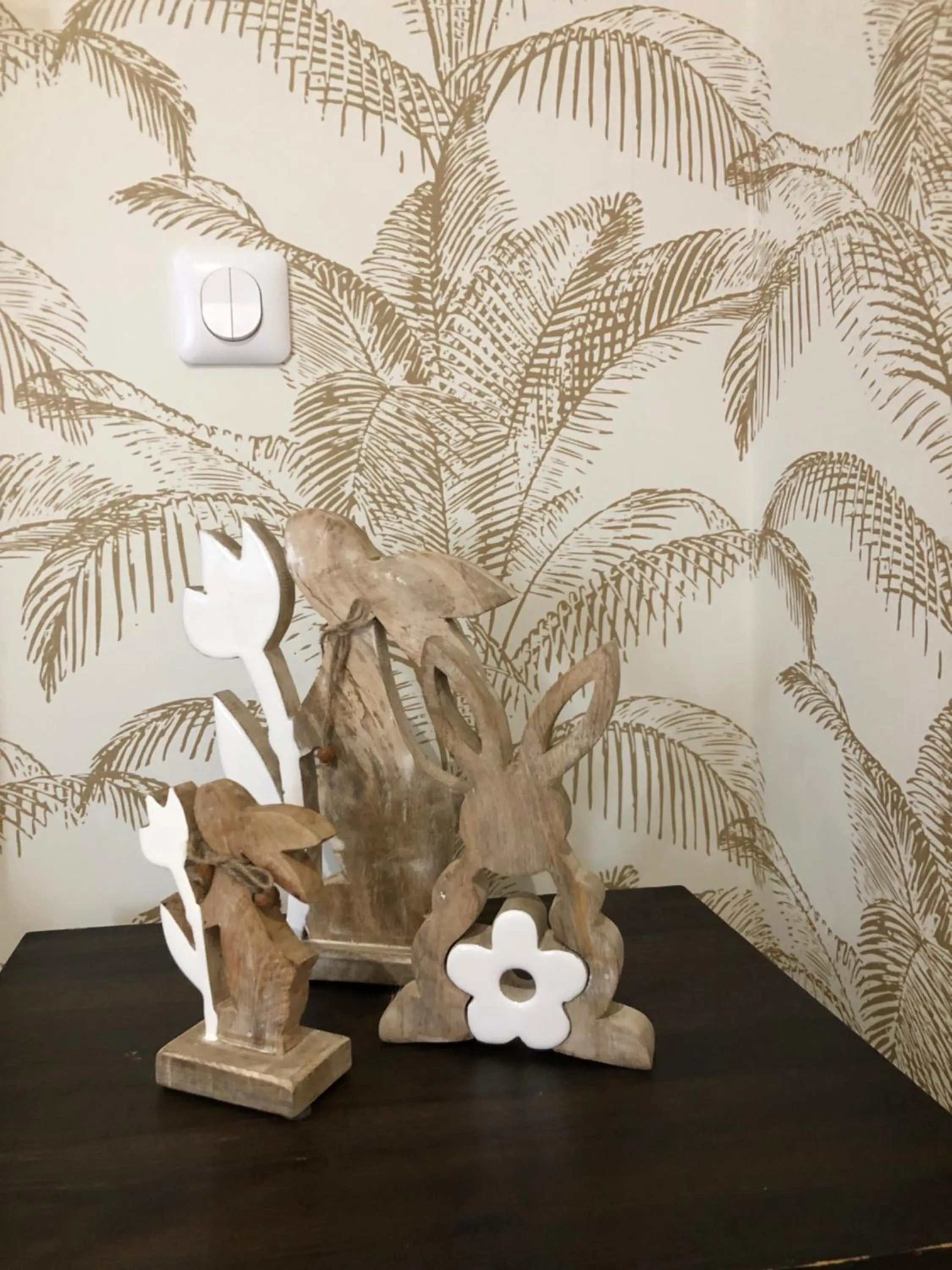 Decorative detail in Hotel Les Embruns