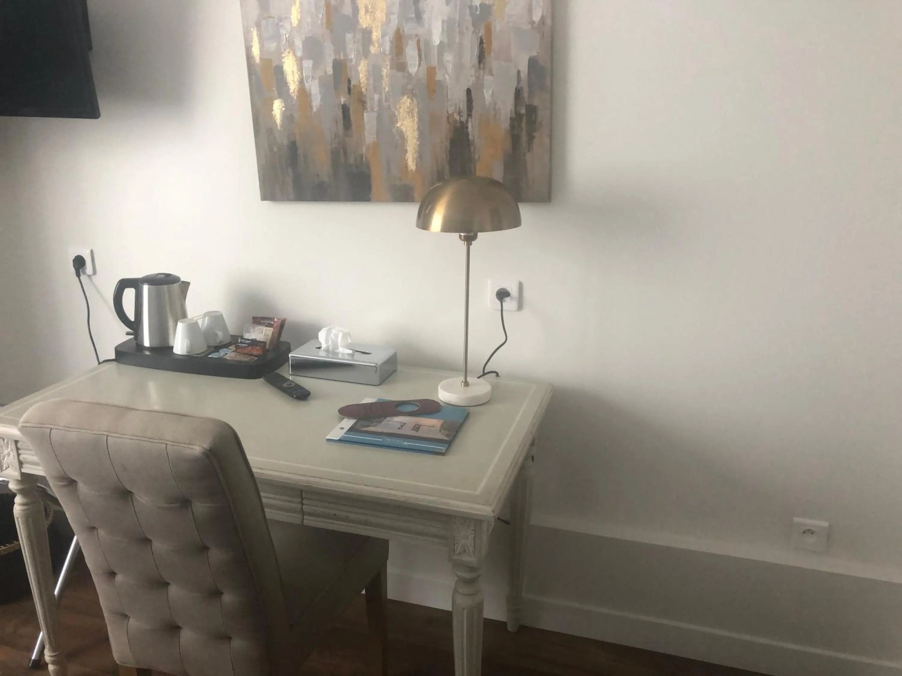 Decorative detail in Hotel Les Embruns