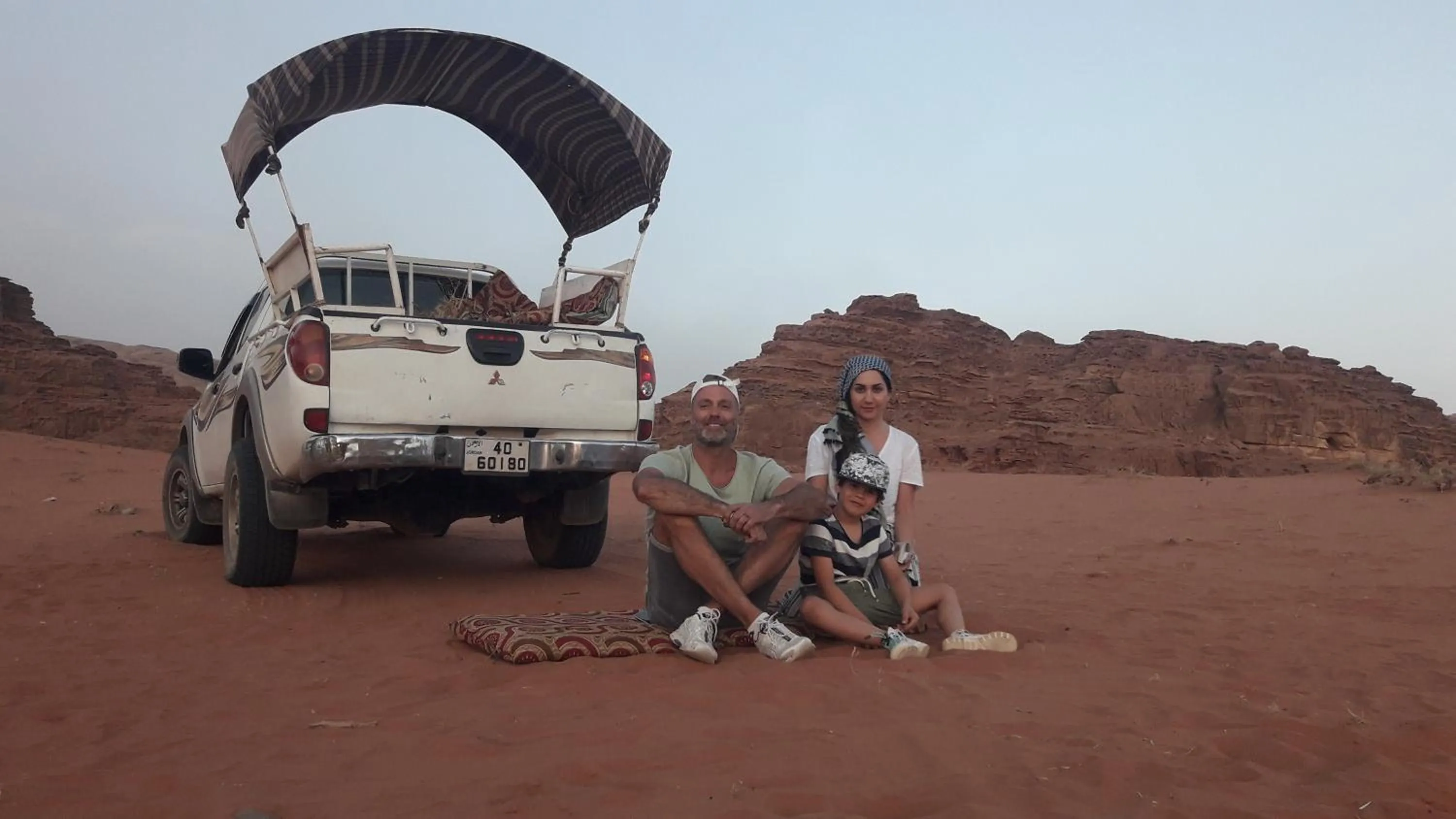 Neighbourhood in WadiRum Mobile Camp