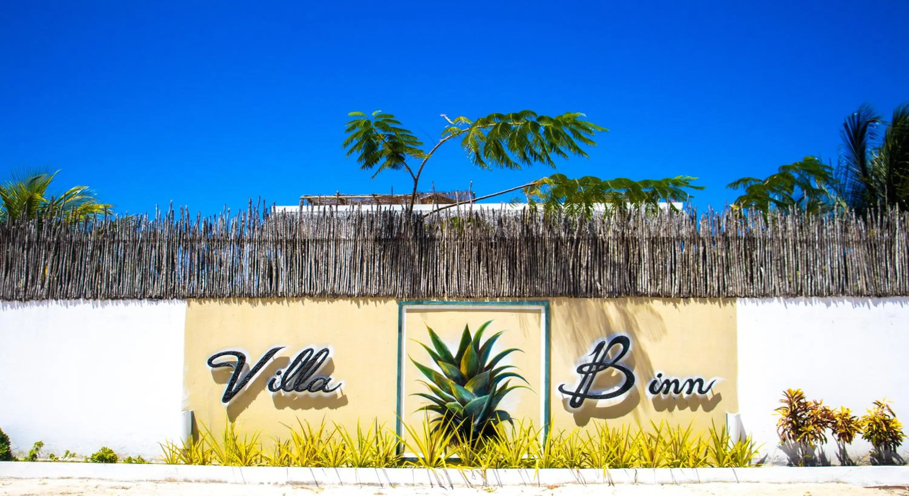 Facade/entrance in Villa Binn Preá