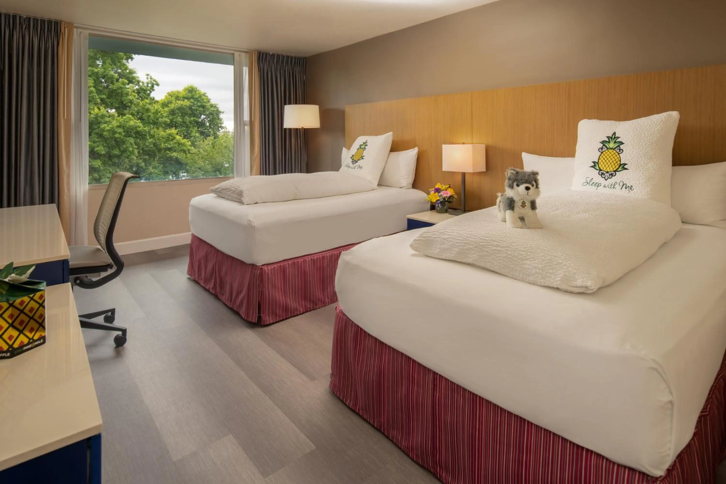 Bed in Staypineapple, Hotel Rose, Downtown Portland