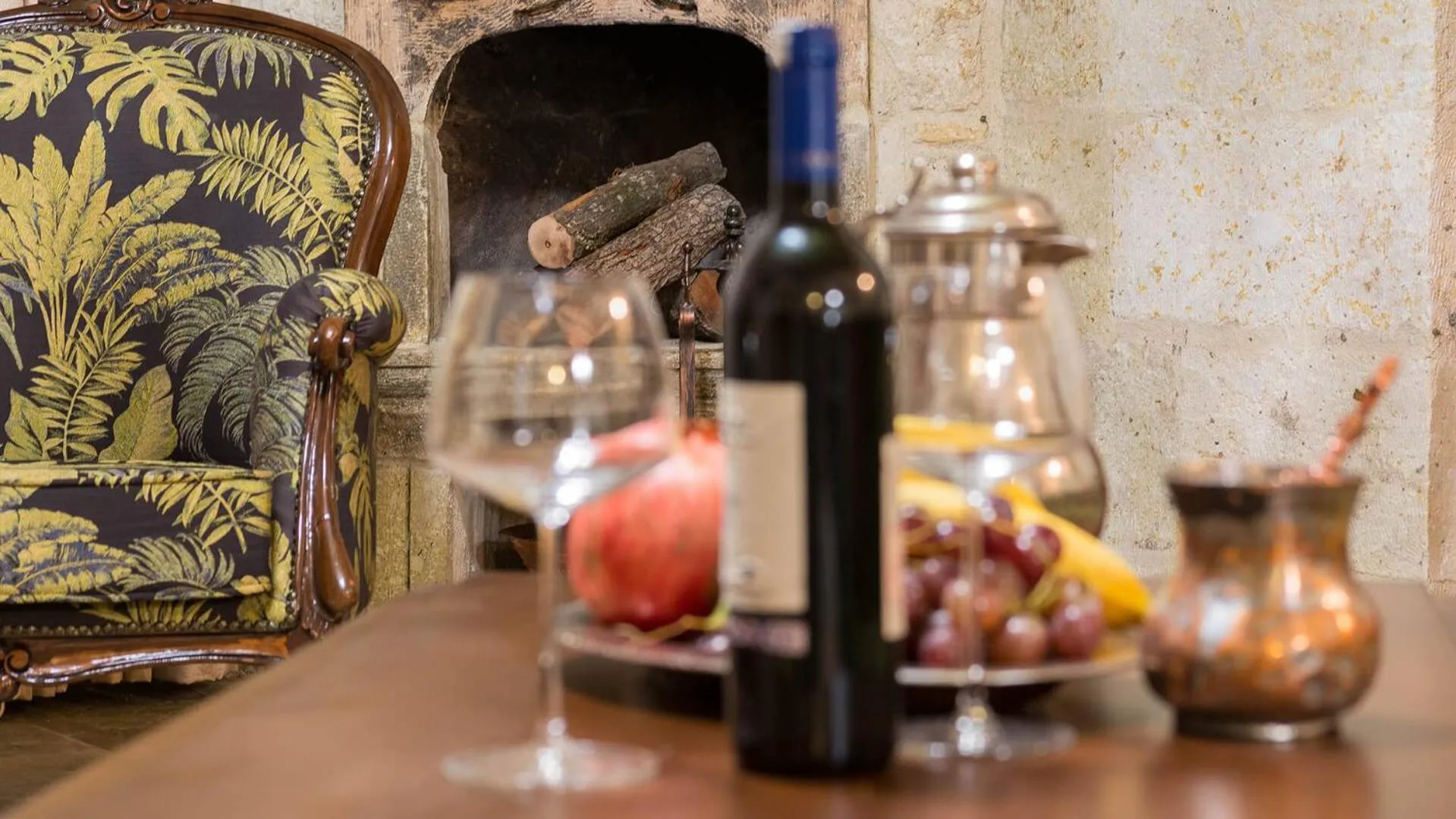 Living room in Zeydem Suites