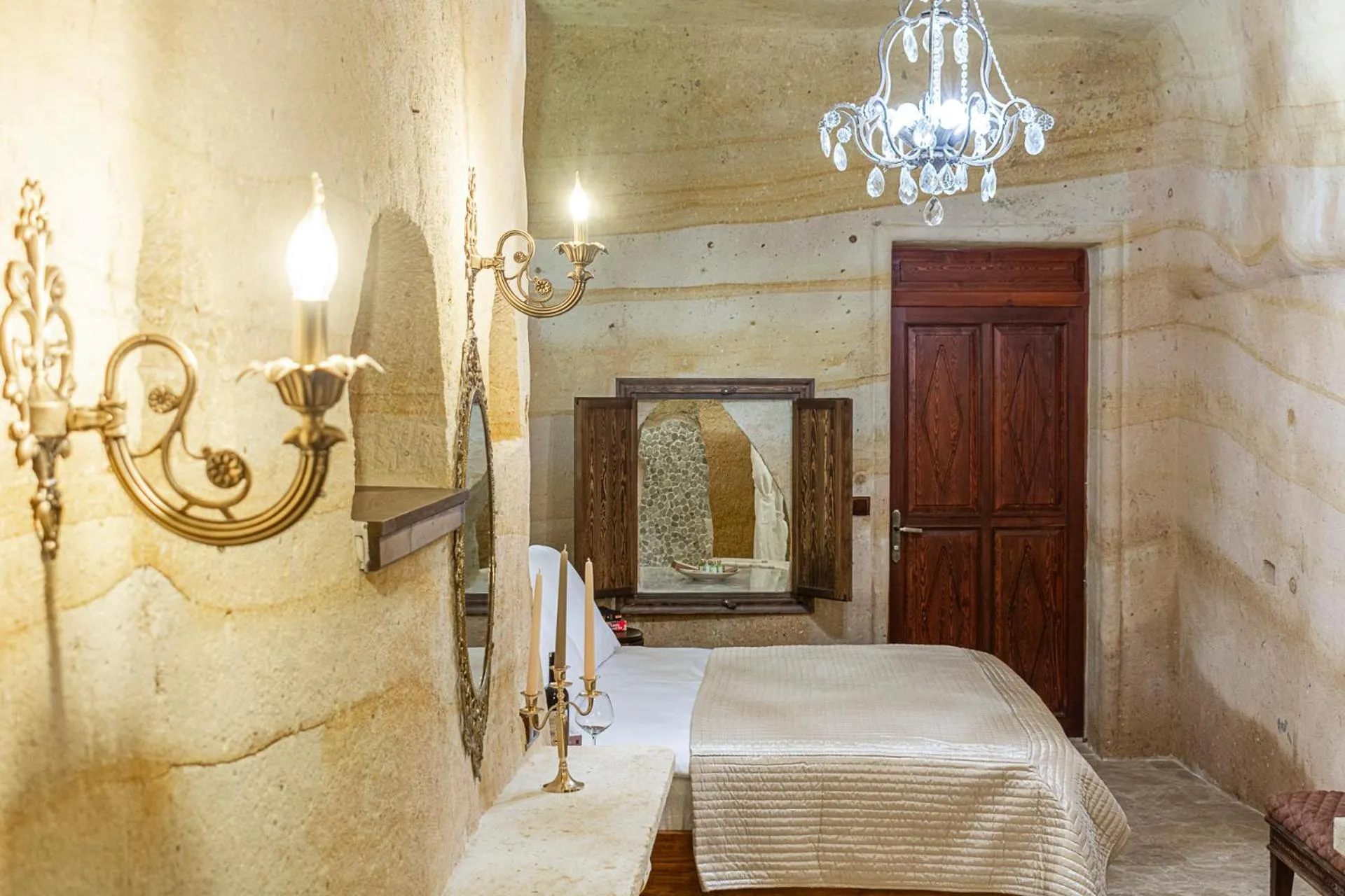 Bedroom, Bed in Zeydem Suites