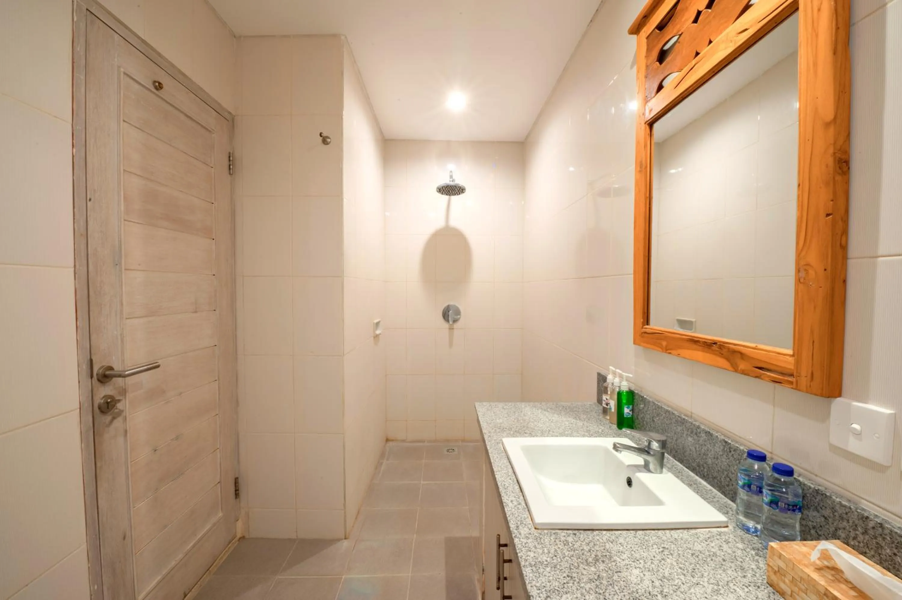 Bathroom in Sau Bali Beach House Canggu