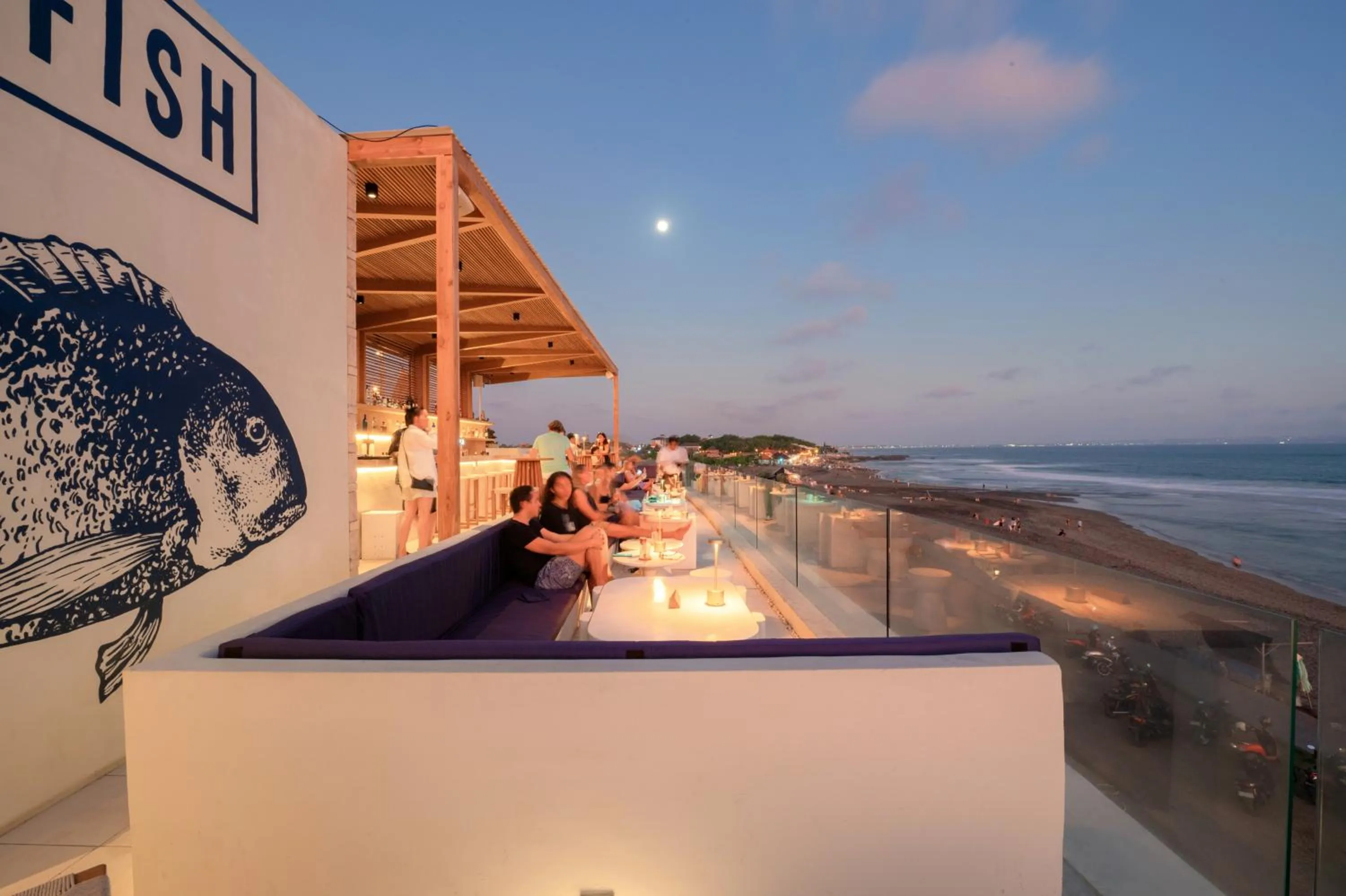 Restaurant/places to eat in Sau Bali Beach House Canggu