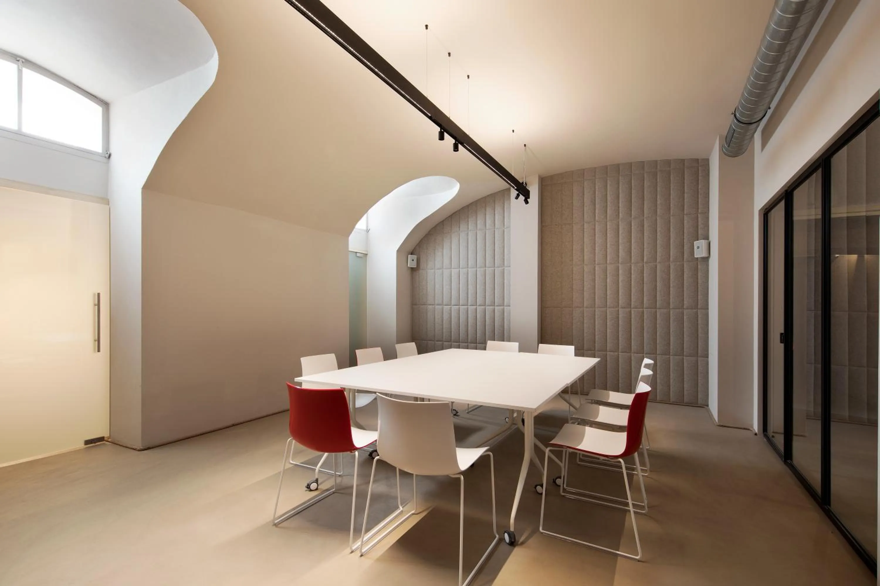 Meeting/conference room in Opera35 Boutique Hotel