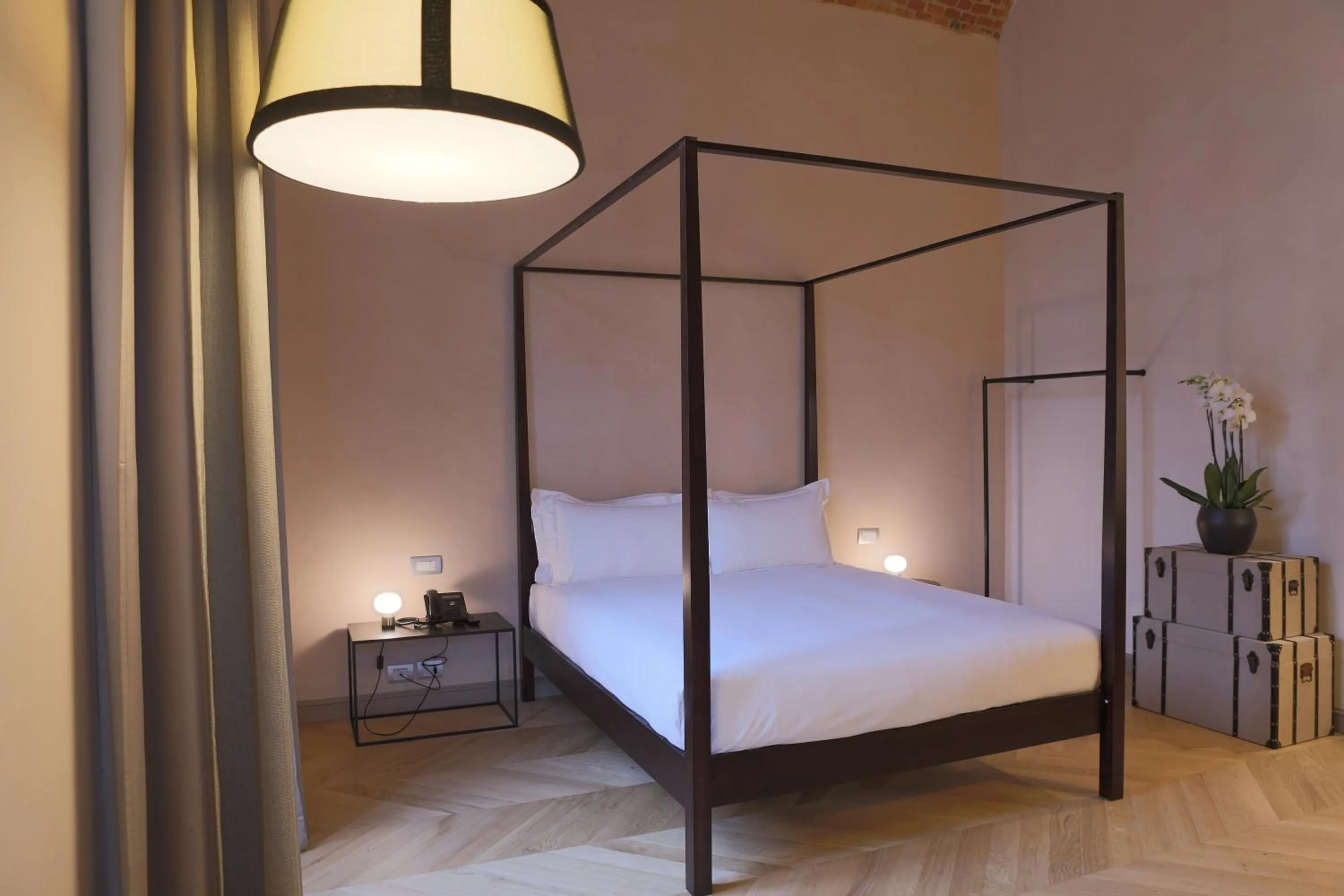 Bed in Opera35 Boutique Hotel