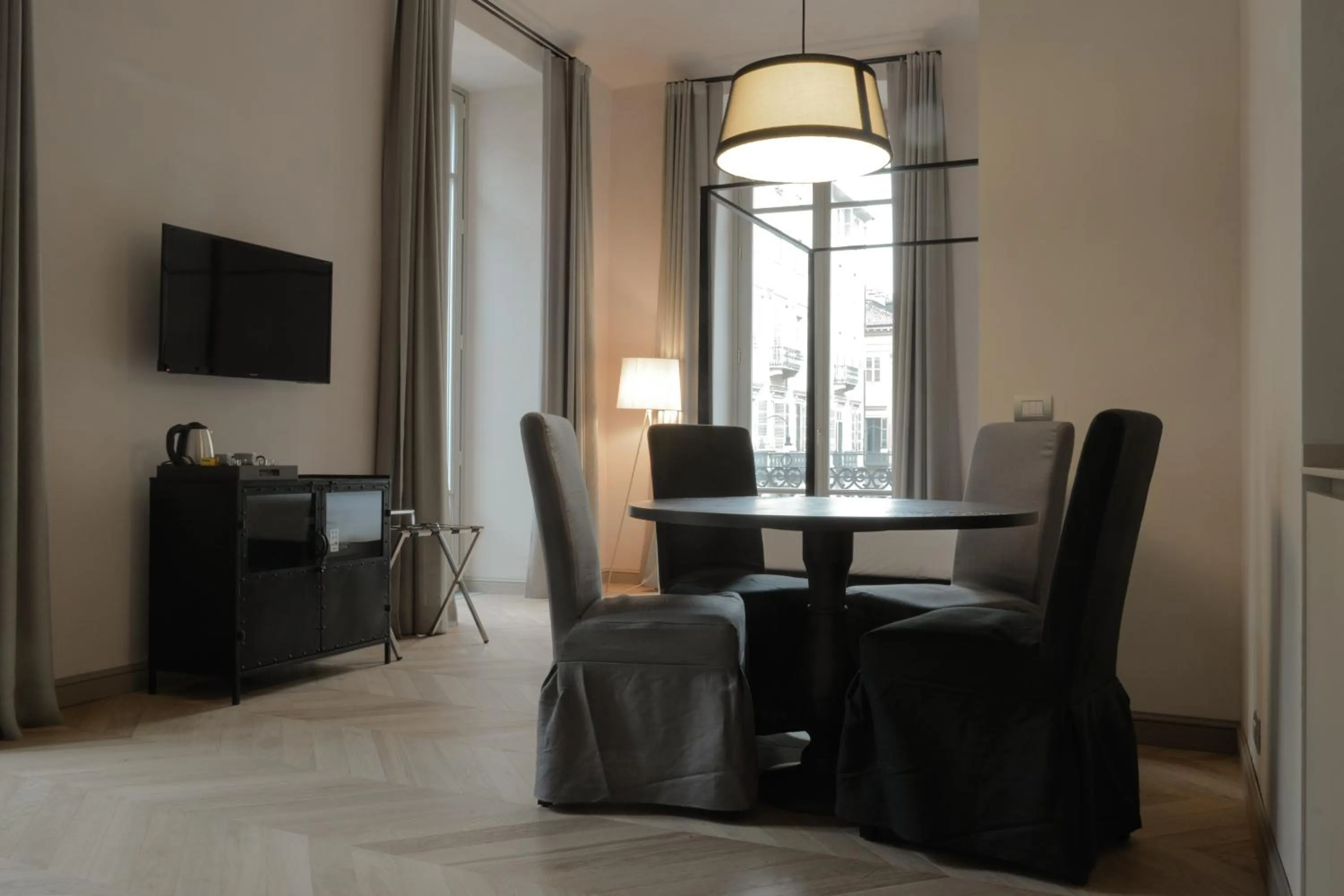 TV and multimedia in Opera35 Boutique Hotel