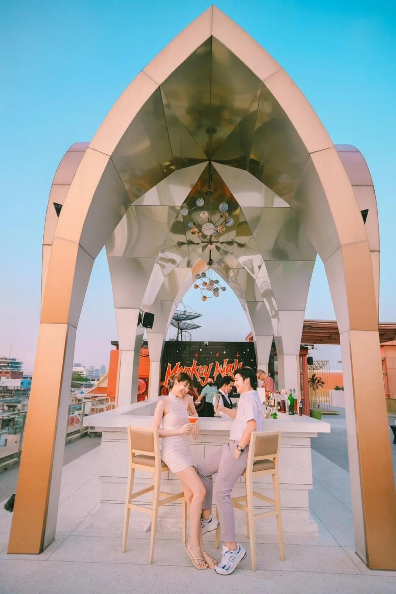 Lounge or bar in 4 Monkeys Hotel