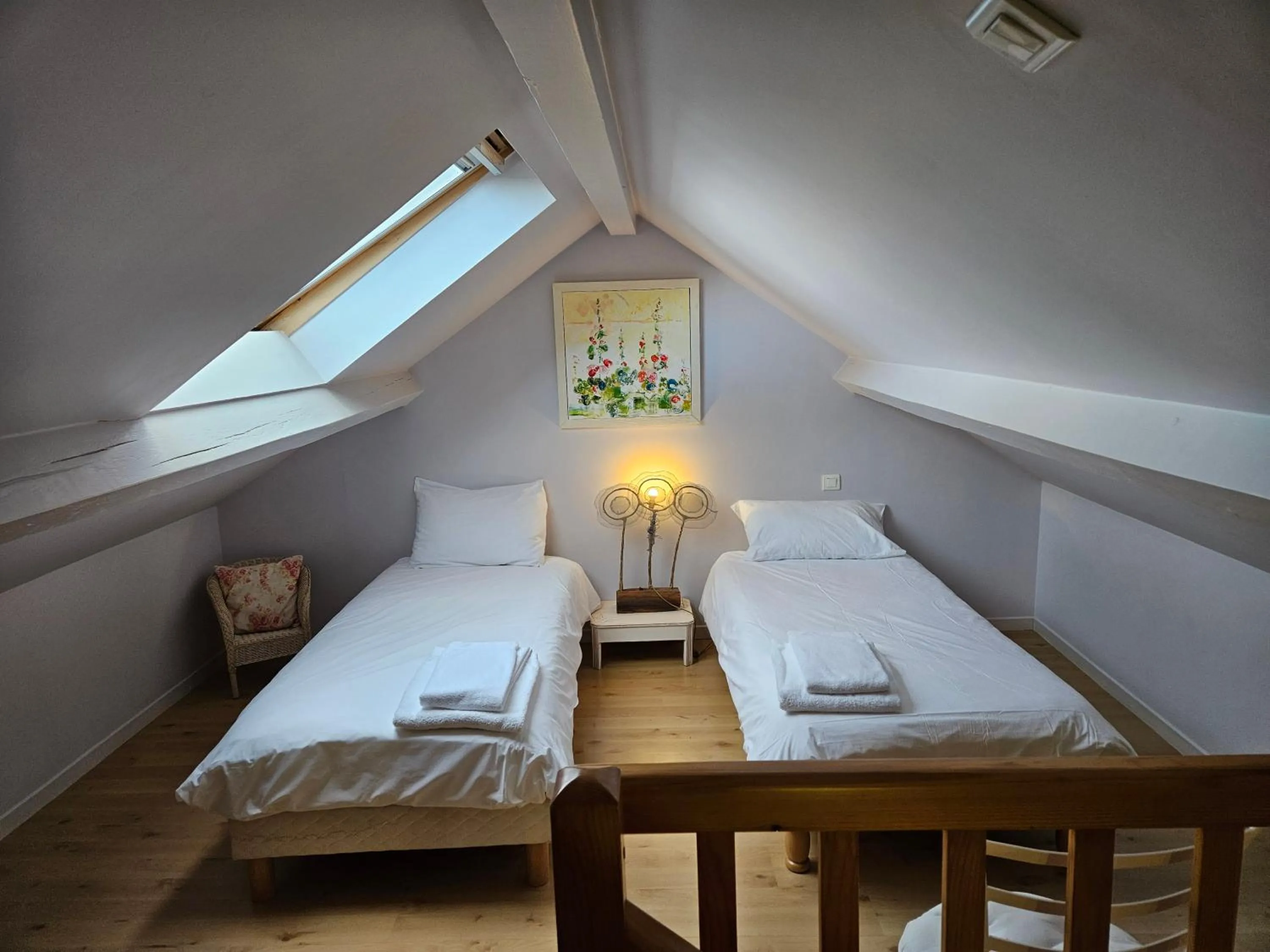 Bedroom, Bed in La Terre d'Or