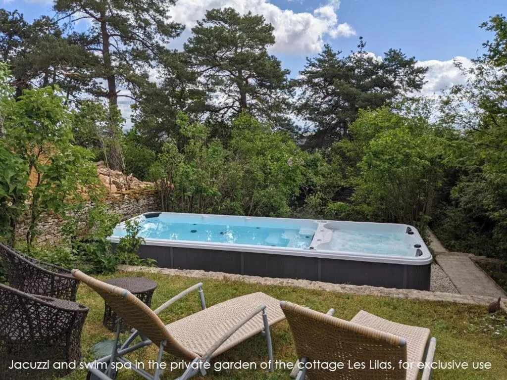 Garden in La Terre d'Or