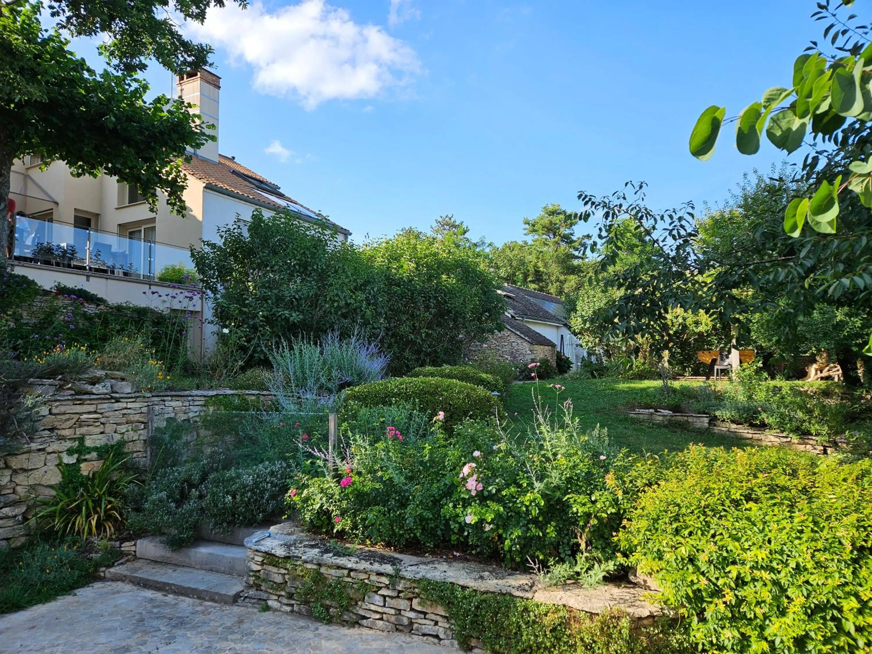 Garden in La Terre d'Or
