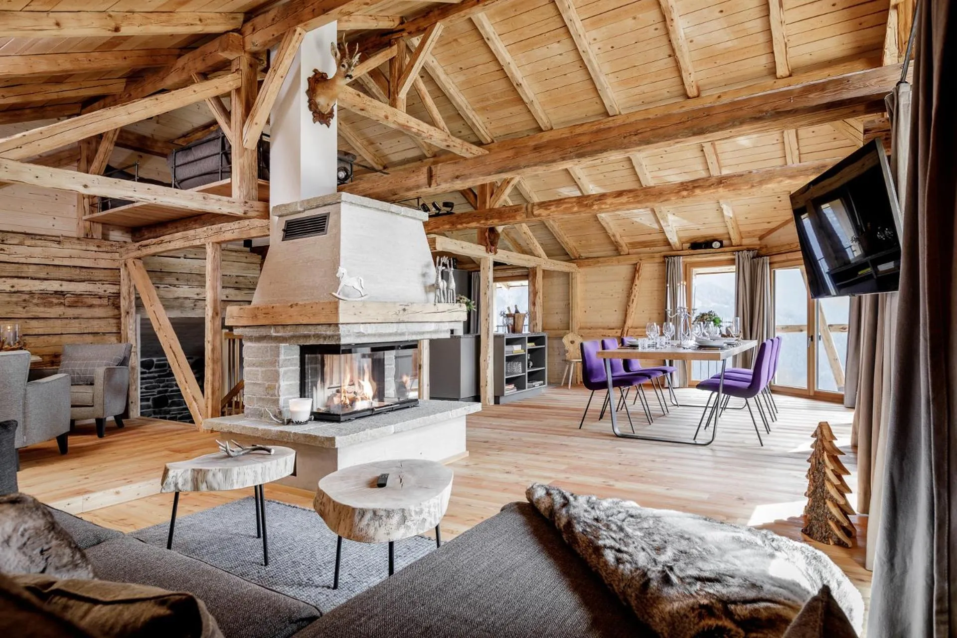 Living room in Leni Mountain Chalet
