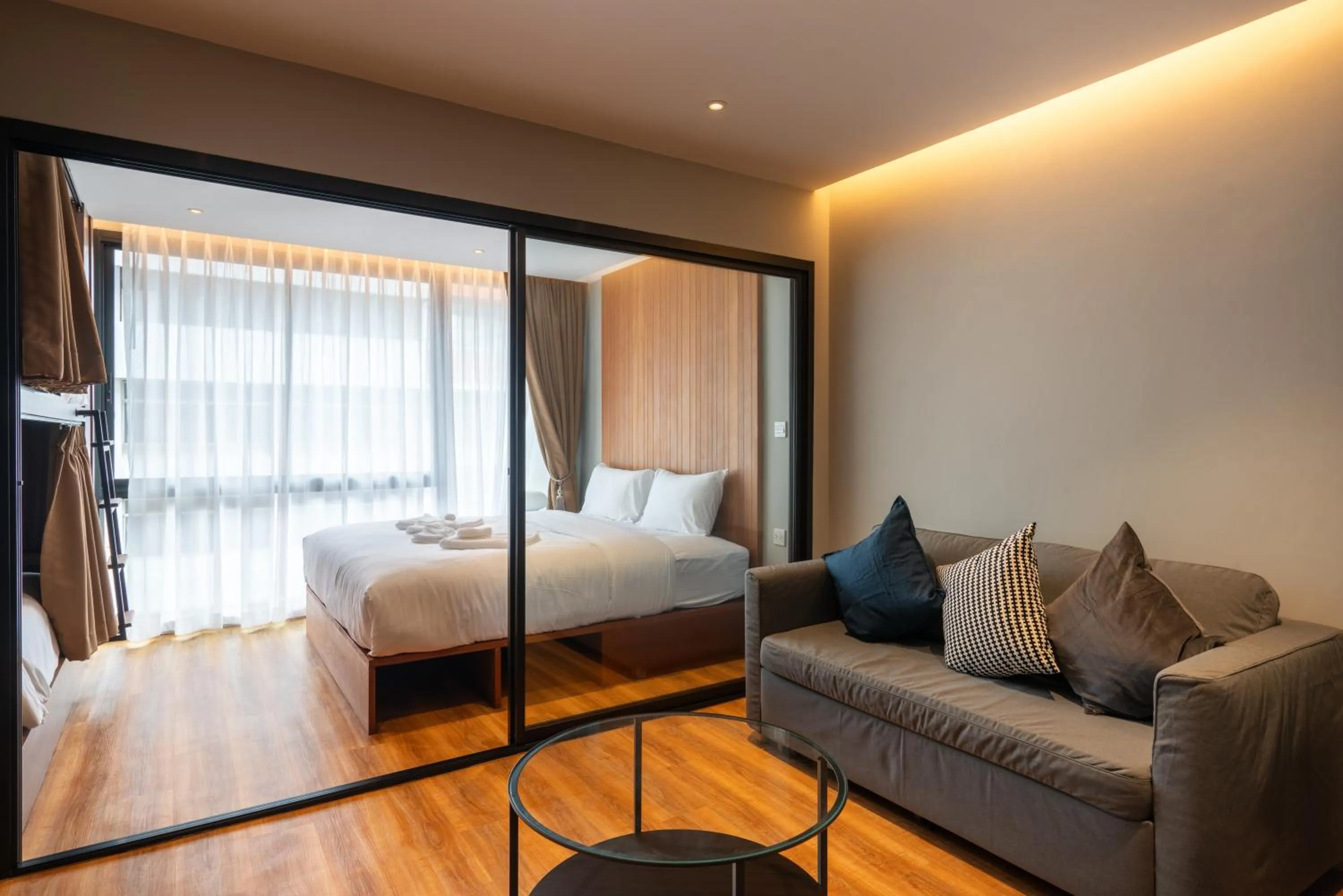 Bed in Woodstory Boutique Hotel