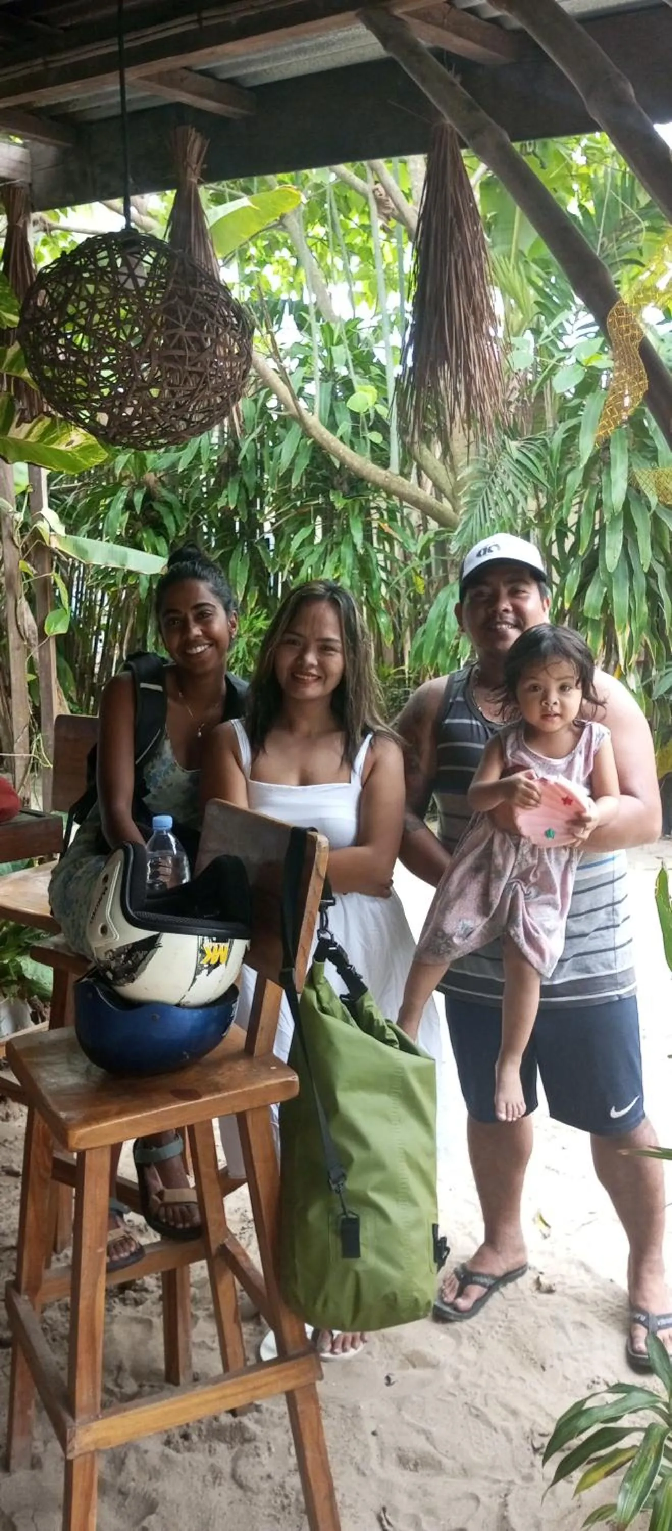 Zhaya's Beach & Cottages