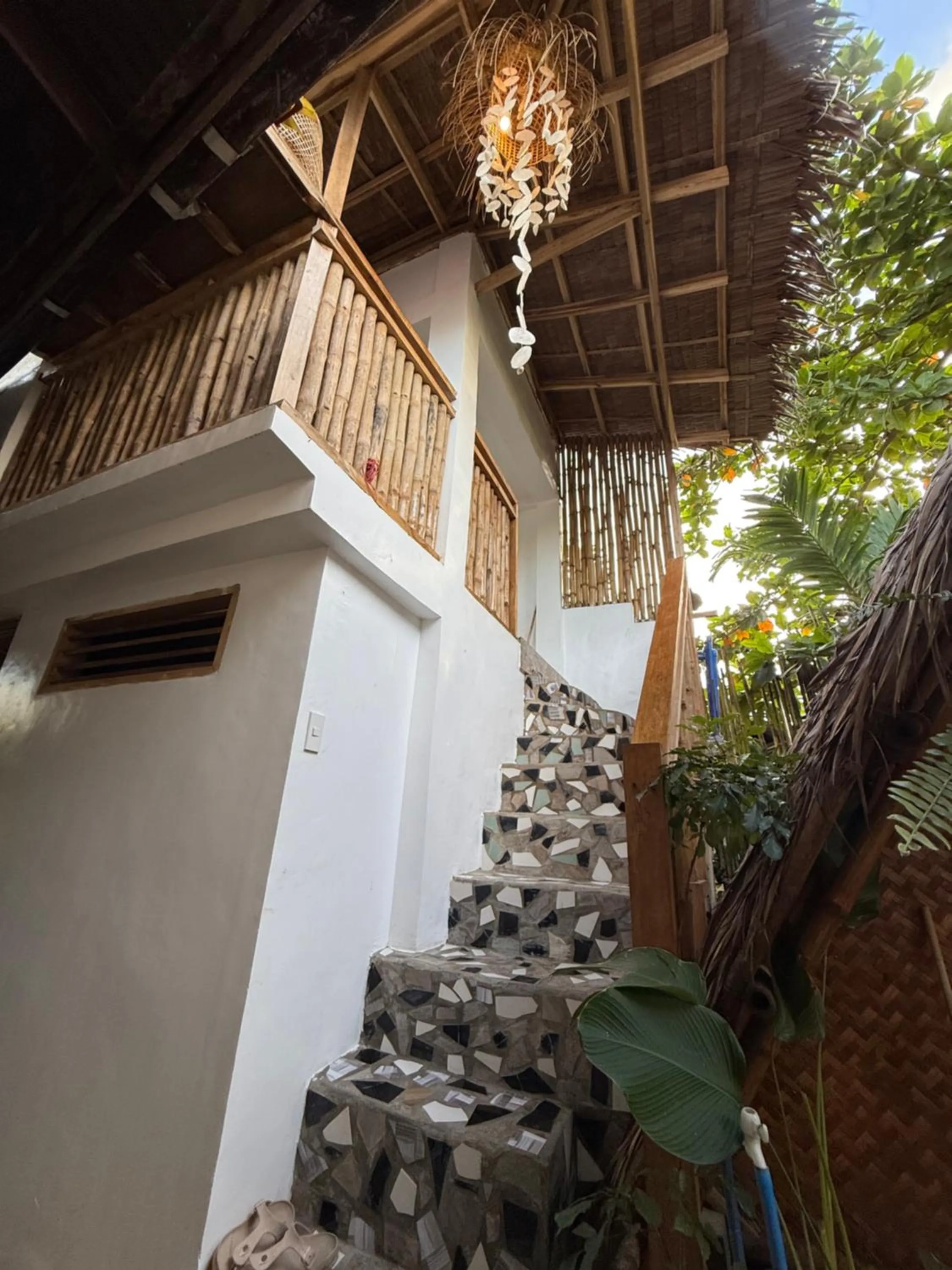 Zhaya's Beach & Cottages