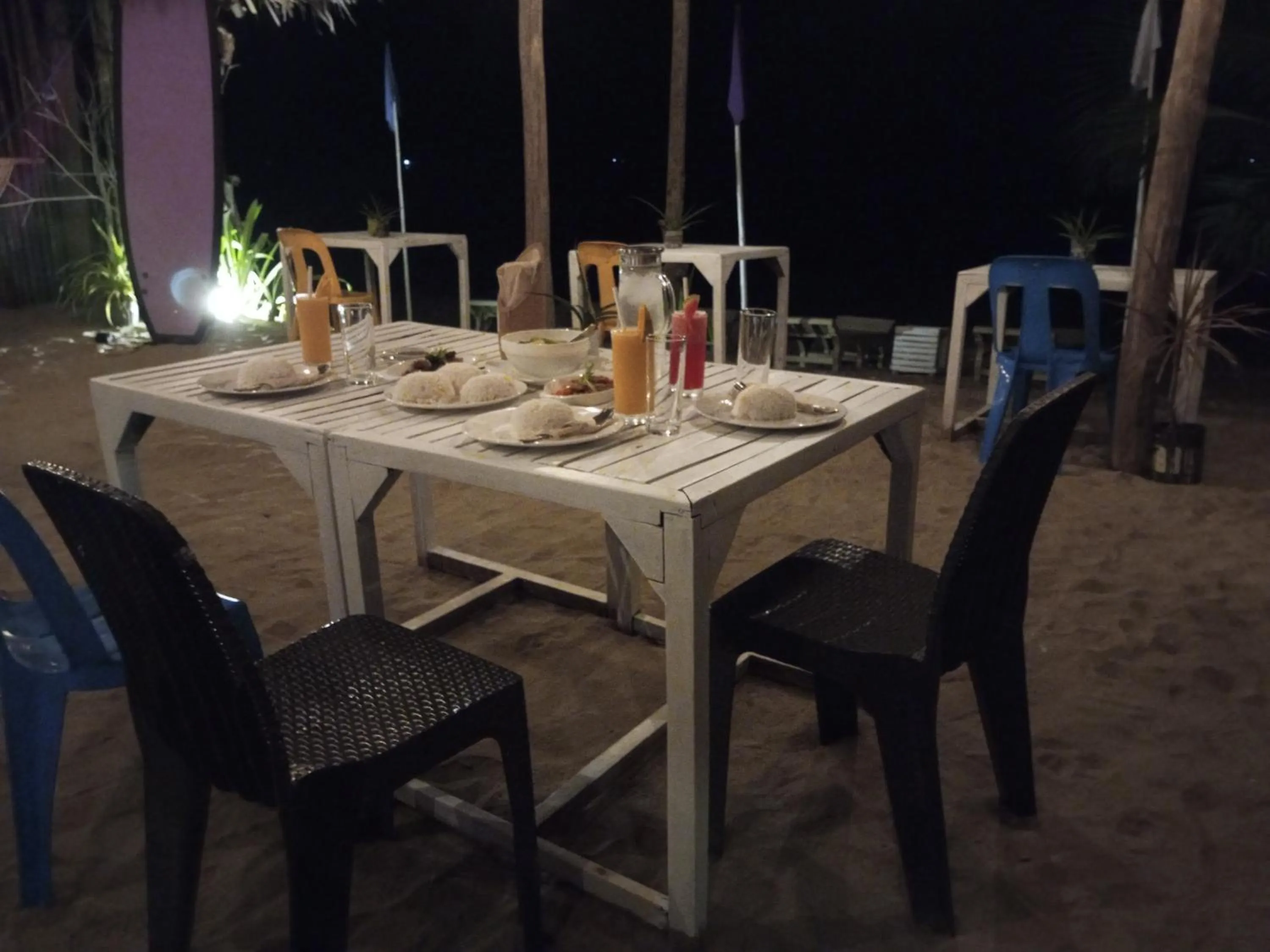 Zhaya's Beach & Cottages